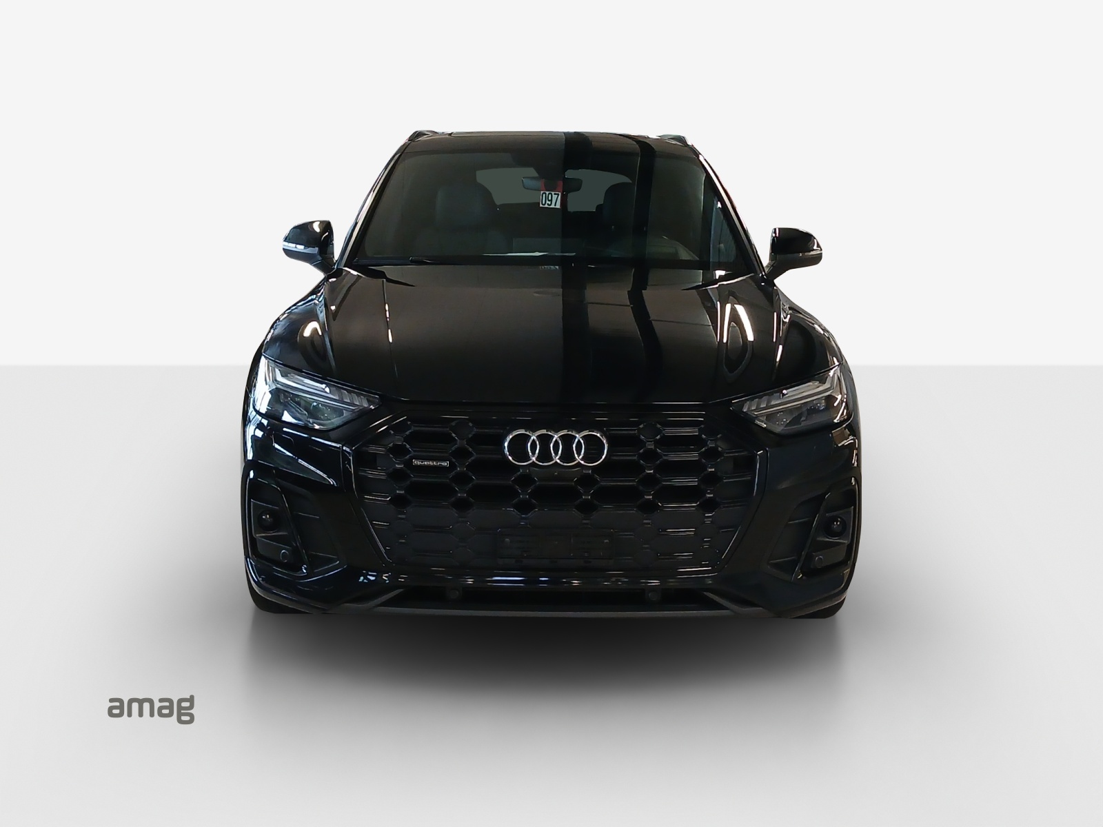 AUDI Q5 45 TFSI Black Edition quattro S-tronic-image-6