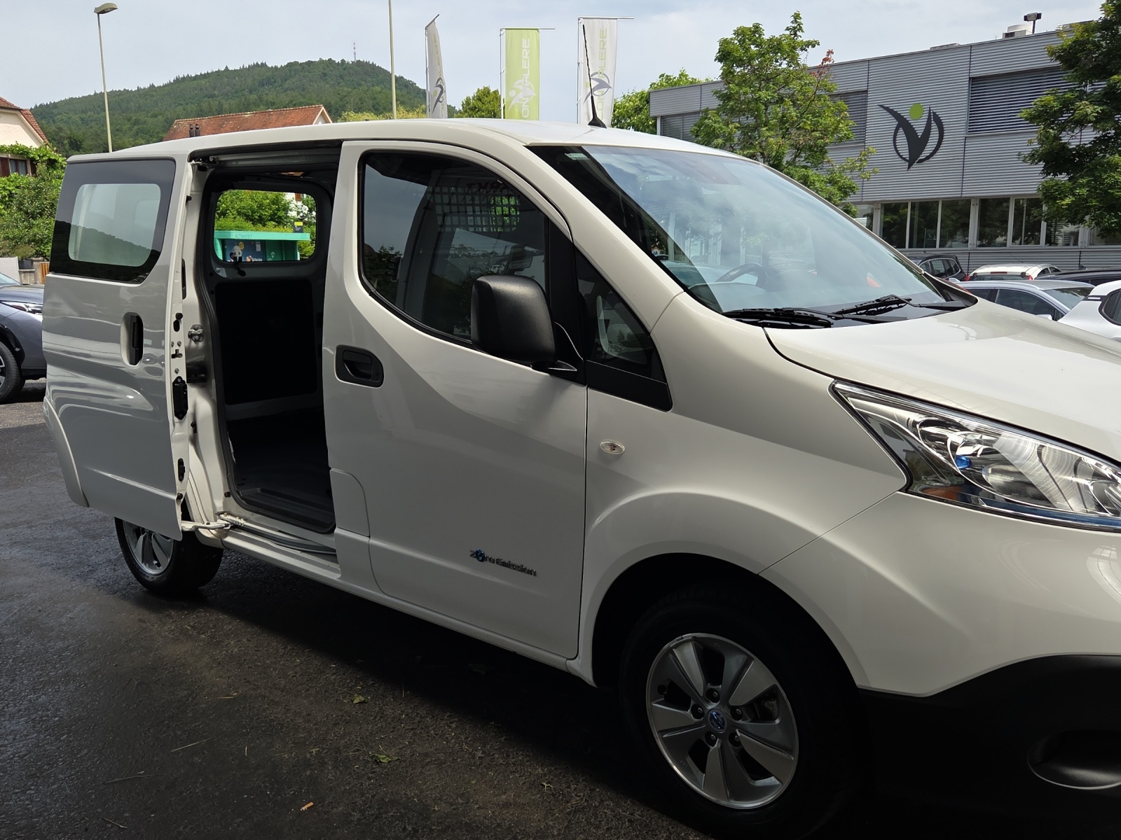 NISSAN e-NV200 Premium (inklusive. battery)-image-11