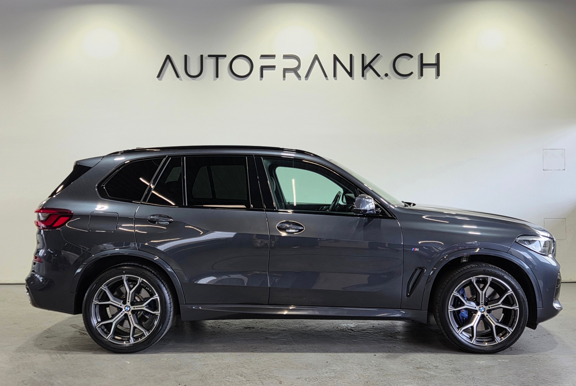 BMW X5 30d xDrive M-Sport-image-1