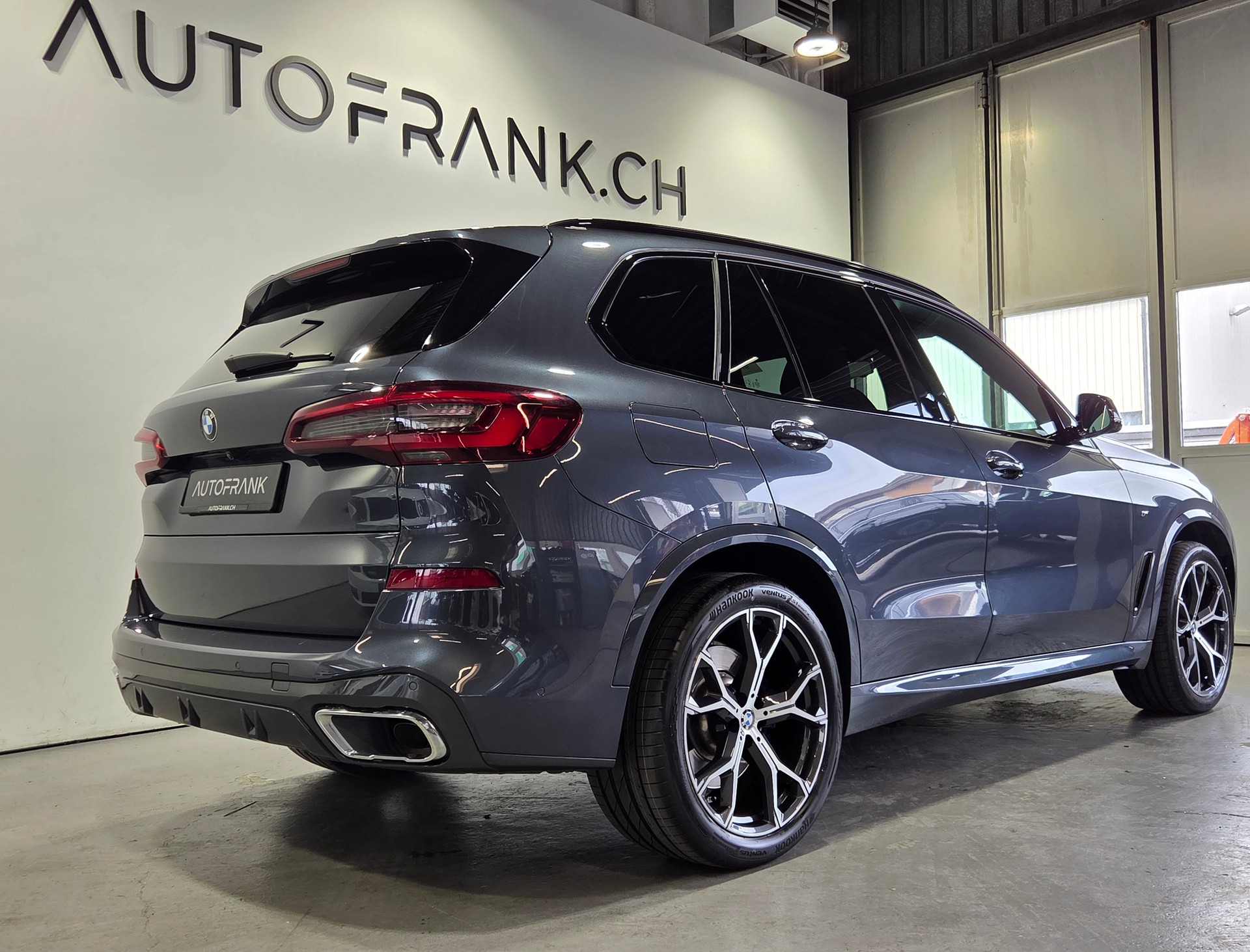 BMW X5 30d xDrive M-Sport-image-2