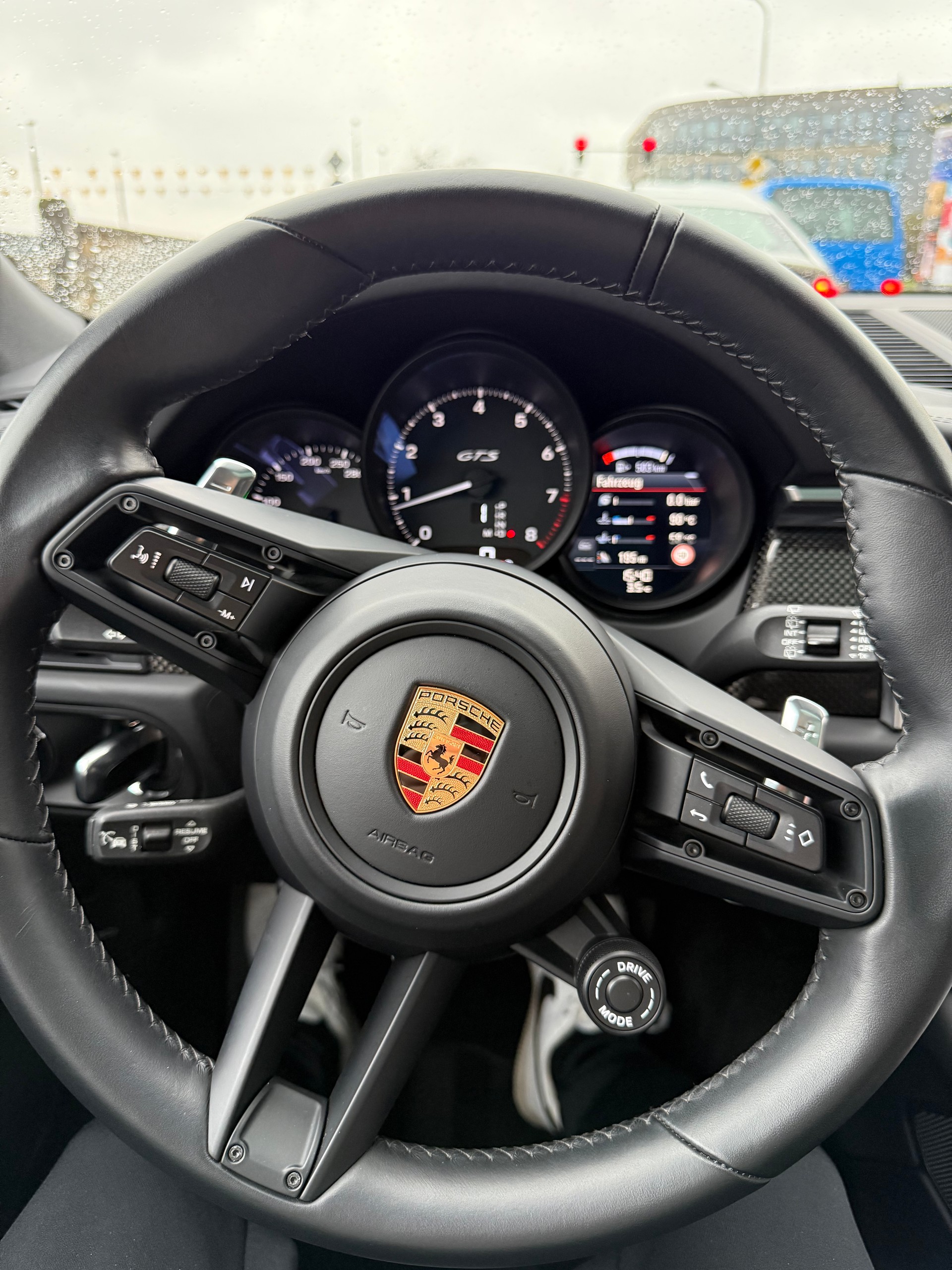 PORSCHE 2.9 V6 GTS-image-11
