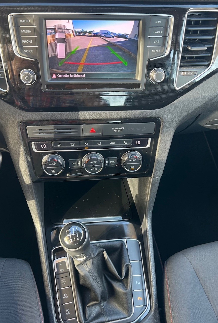 VW Golf Sportsvan 1.4 TSI Sound-image-12