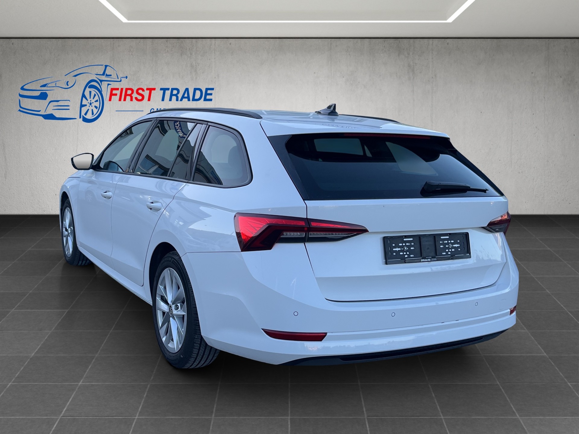 SKODA Octavia Combi 2.0 TDI DSG Ambition 4x4-image-6