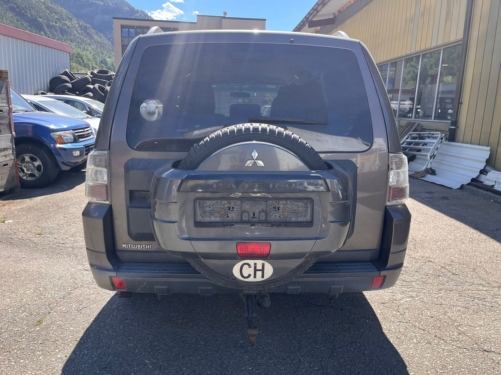 MITSUBISHI Pajero 3.2 DI-D Swiss Professional-image-4