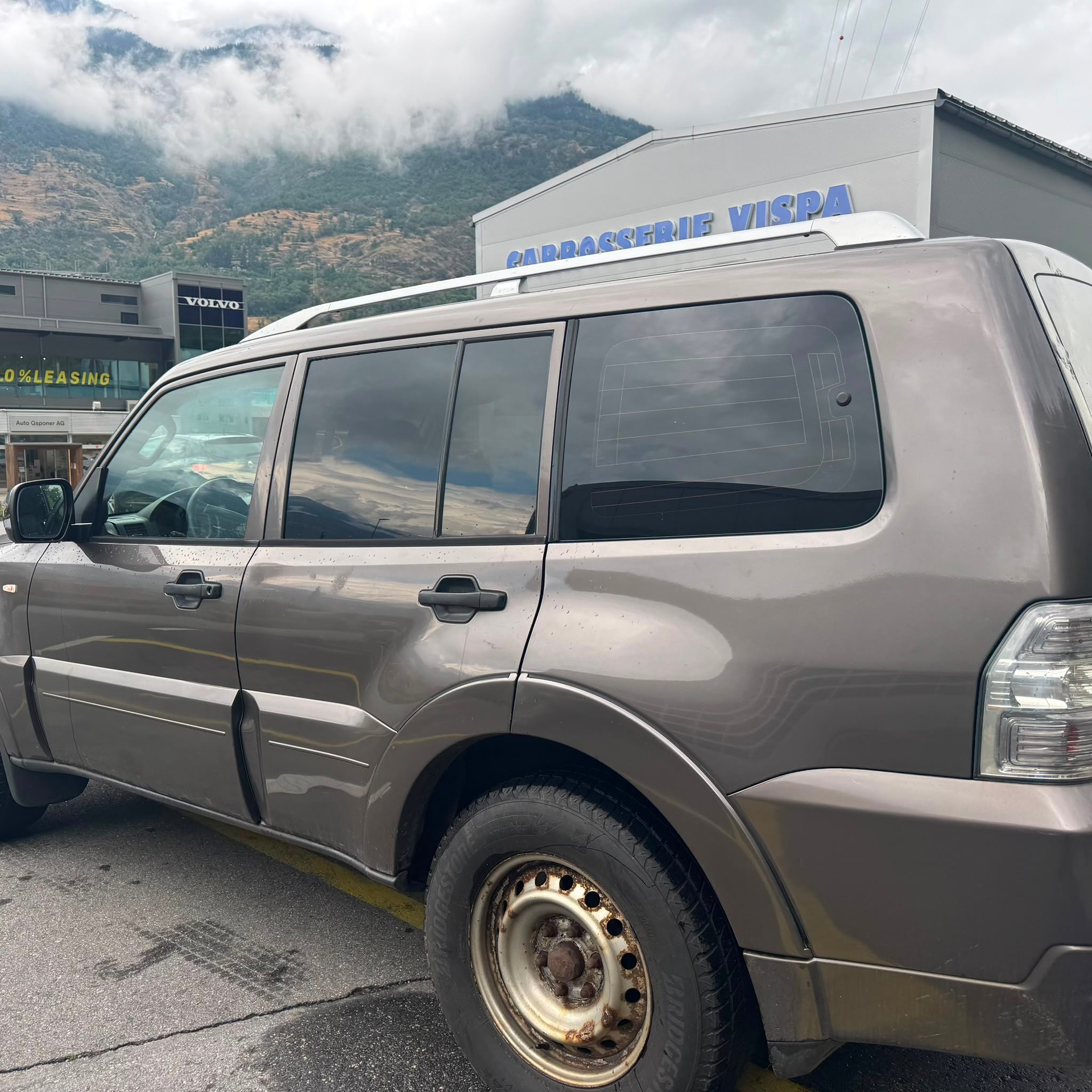 MITSUBISHI Pajero 3.2 DI-D Swiss Professional-image-2