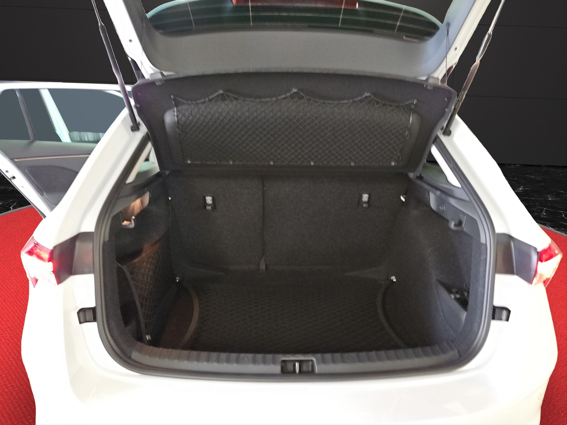 SKODA Scala 1.0 TSI Selection DSG-image-12