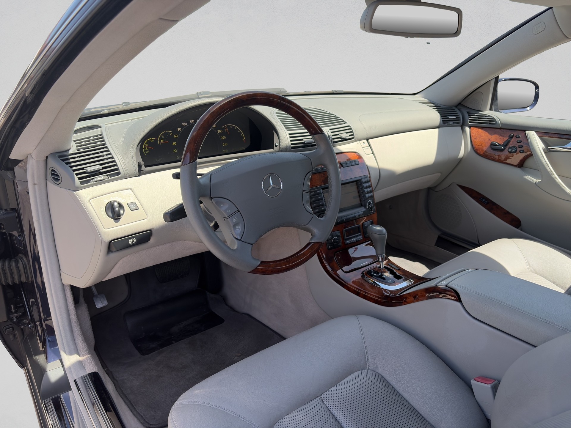 MERCEDES-BENZ CL 500 7G-Tronic-image-8