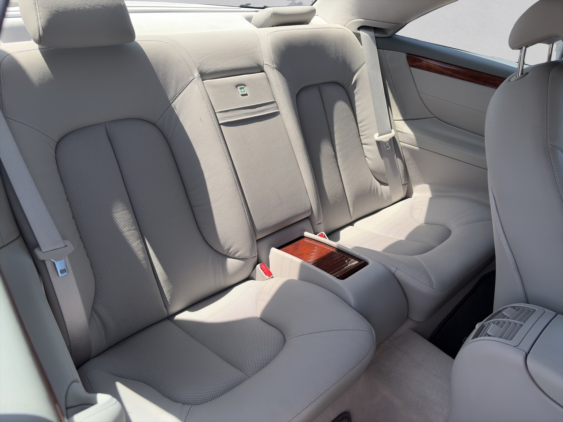 MERCEDES-BENZ CL 500 7G-Tronic-image-14