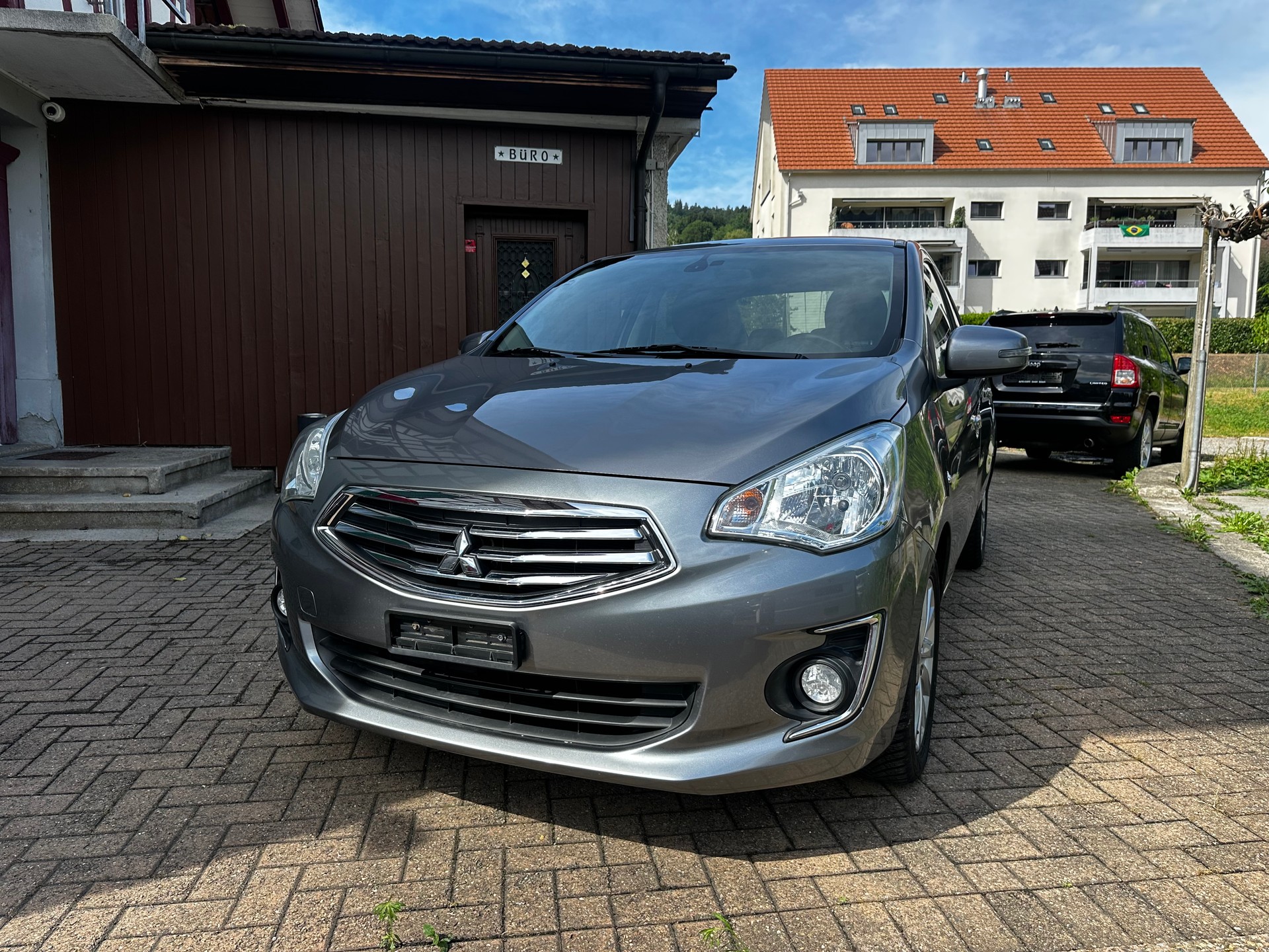 MITSUBISHI Attrage 1.2 Intense-image-0