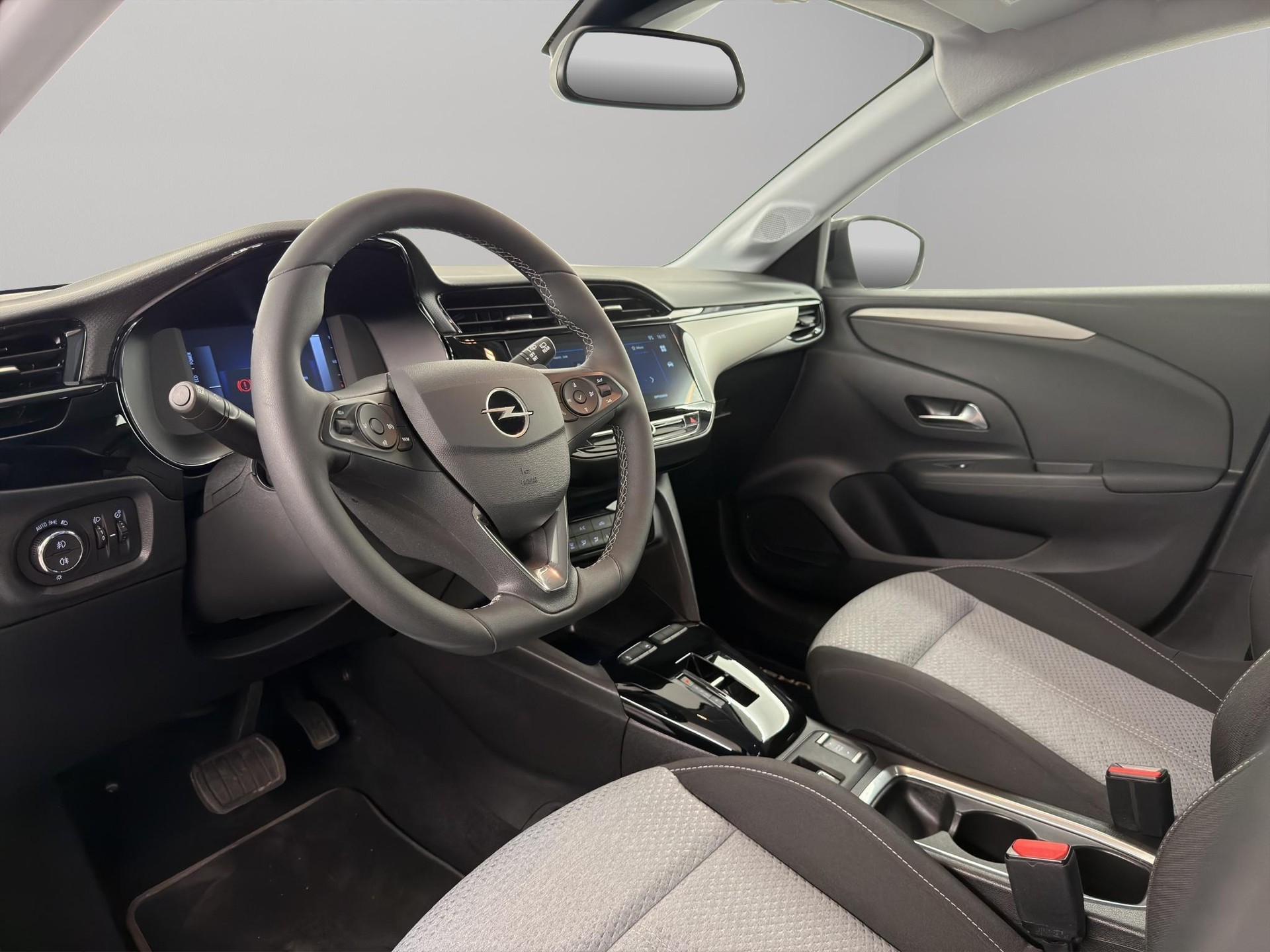 OPEL Corsa 1.2 T Hybrid Edition-image-10