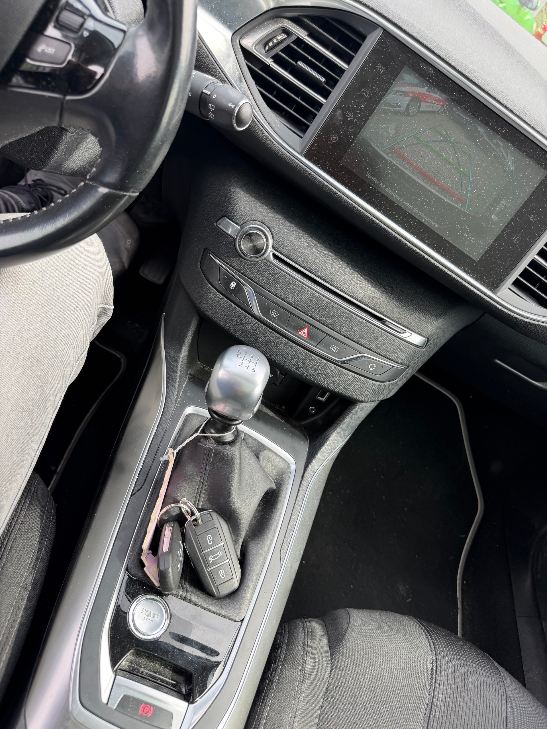 PEUGEOT 308 1.6 THP Allure-image-7