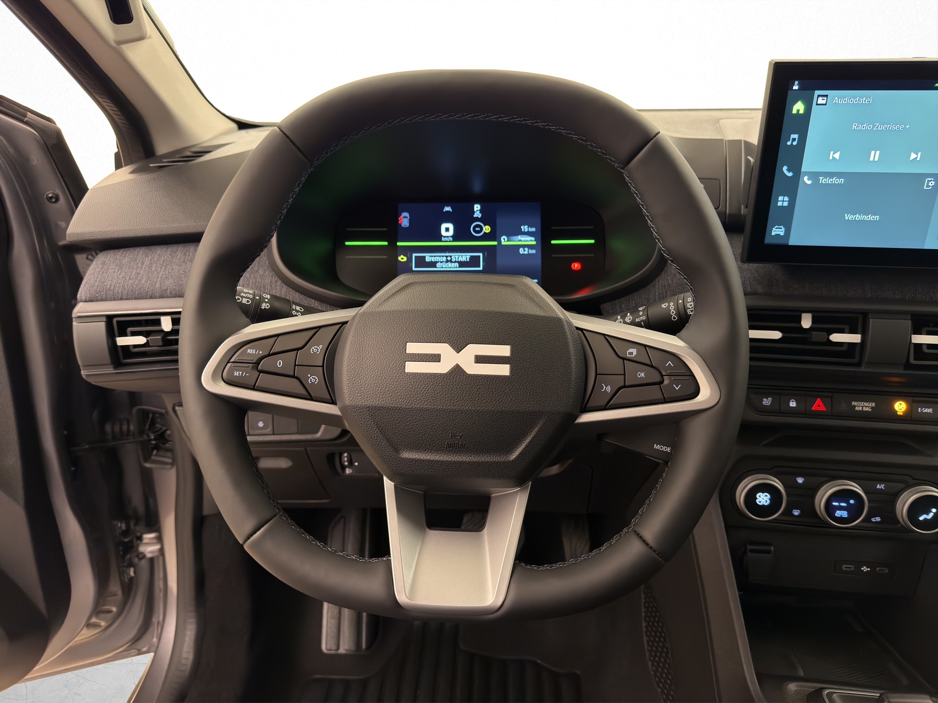 DACIA Jogger 1.8 Hybrid Journey 7P-image-7