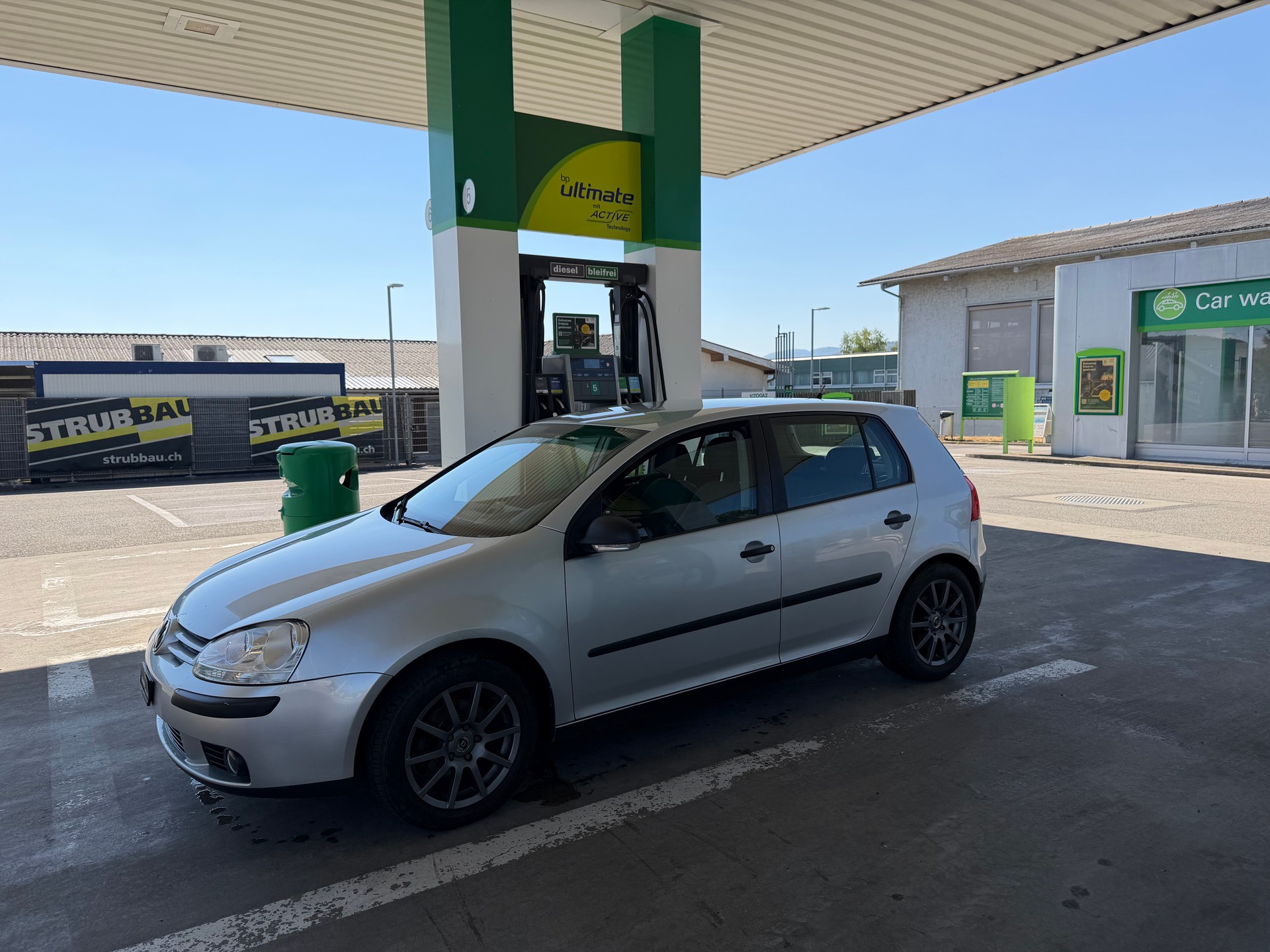 VW Golf 1.6 FSI Comfortline-image-6