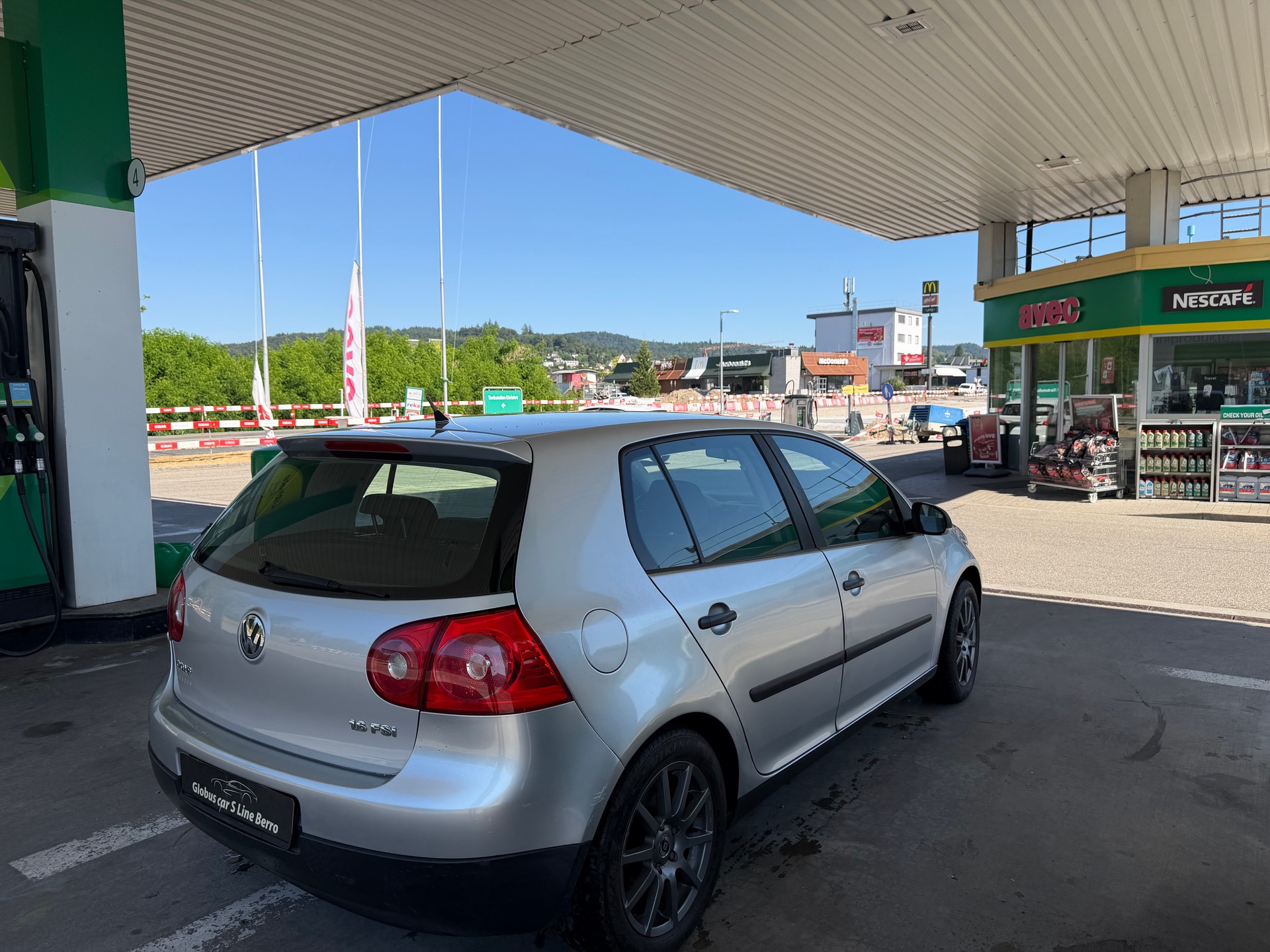 VW Golf 1.6 FSI Comfortline-image-3