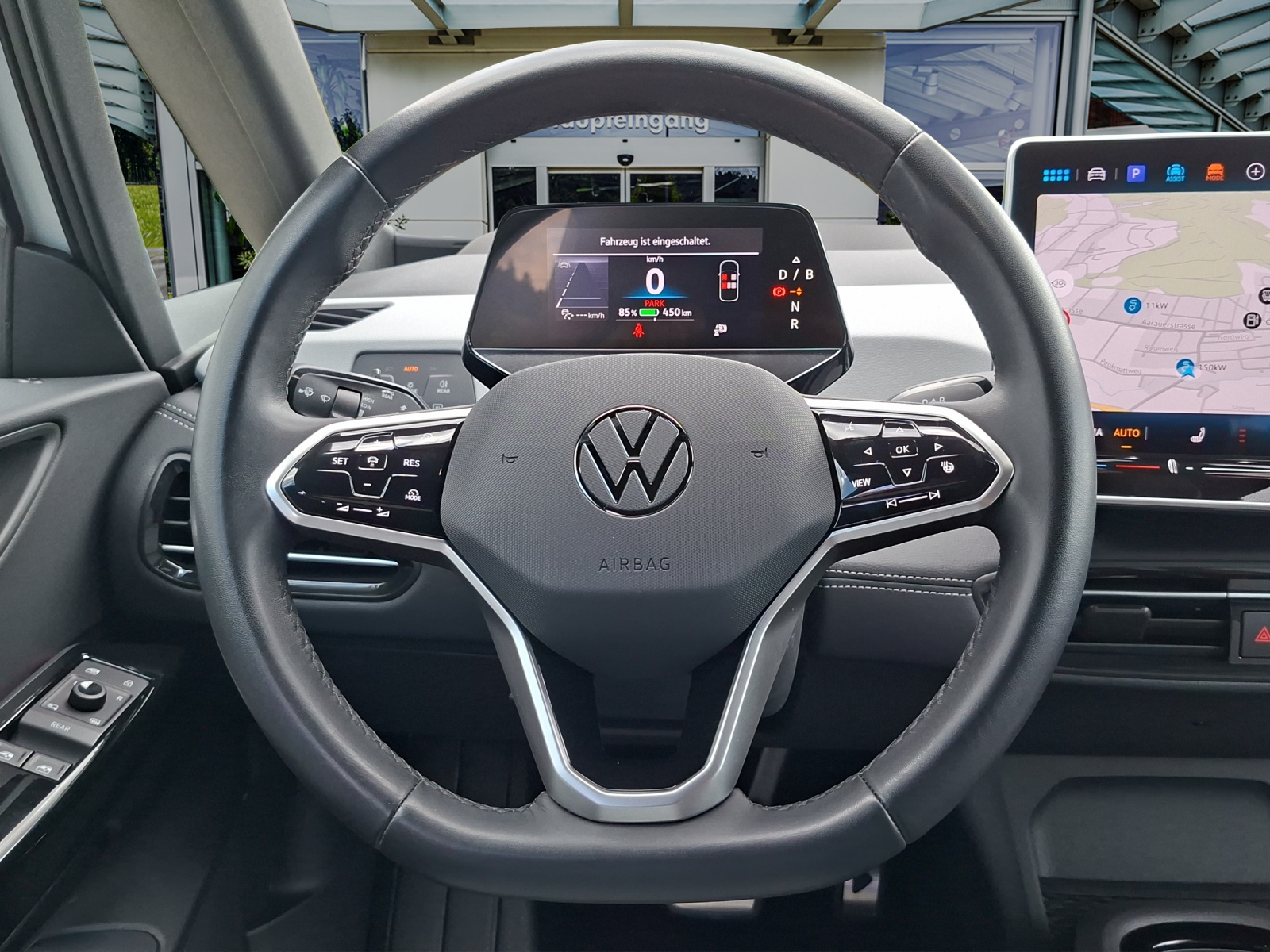 VW ID.3 Pro S 77 kWh Pro S United-image-12