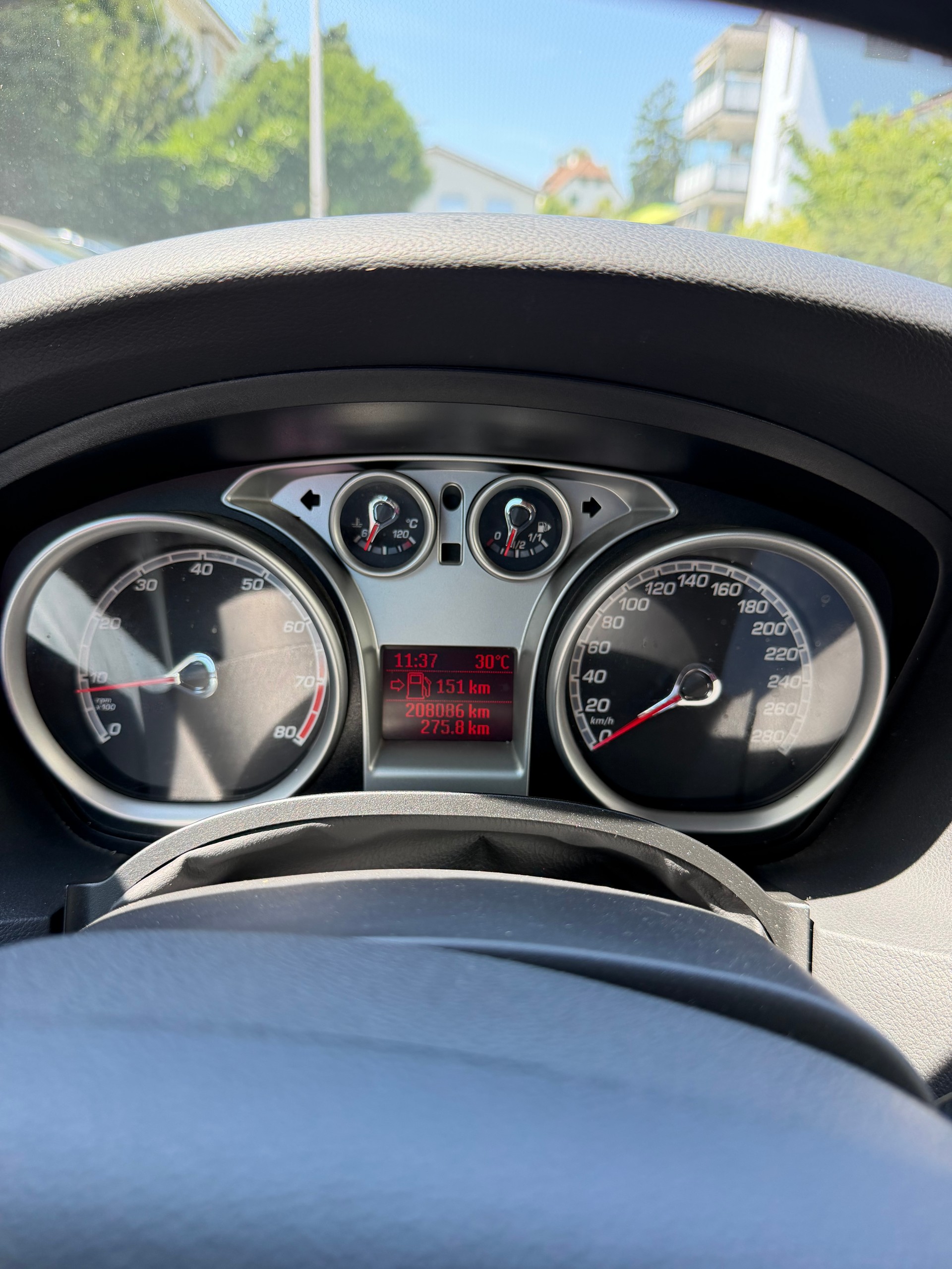 FORD Focus 2.5 Turbo ST-image-10