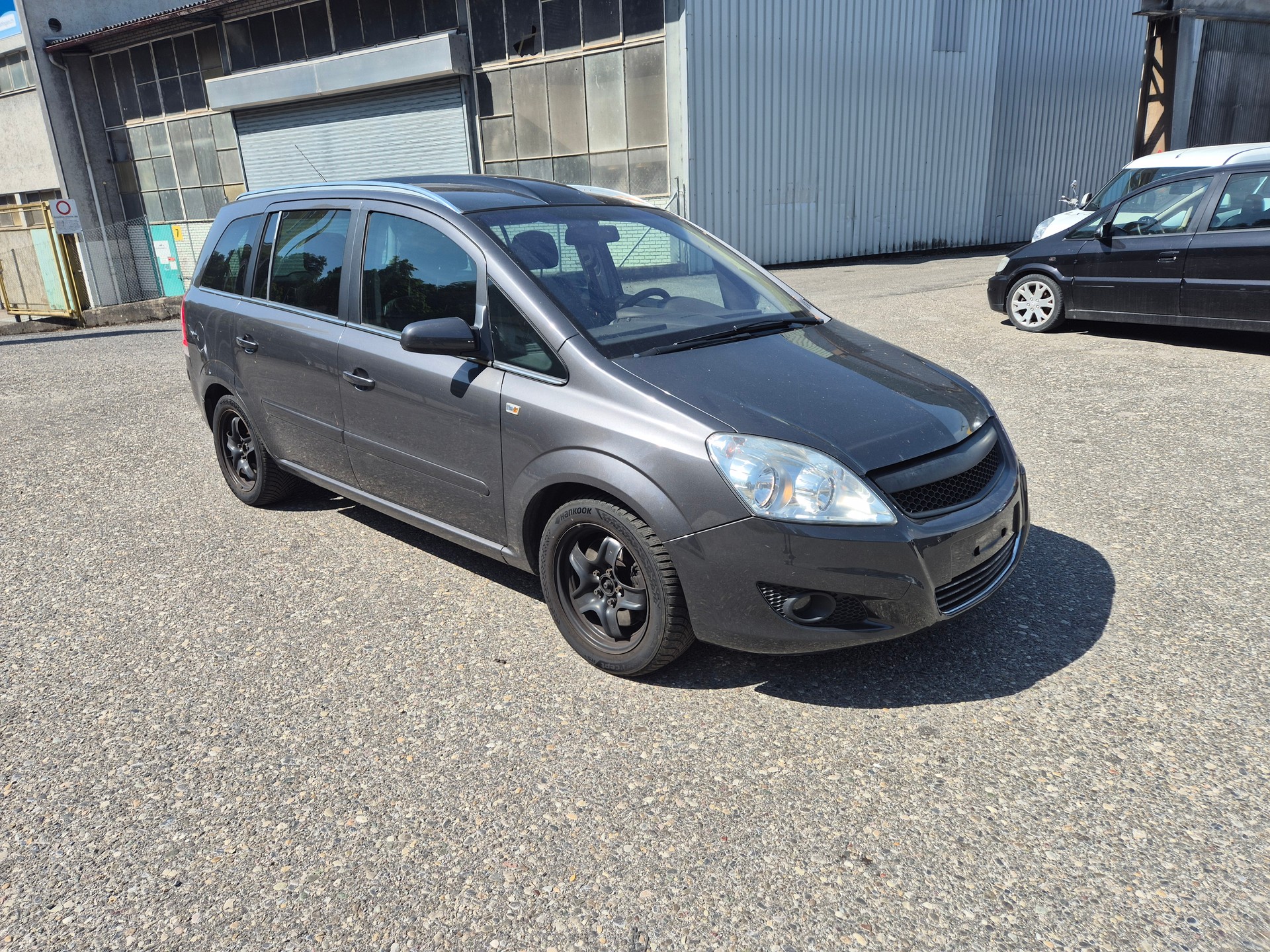OPEL Zafira 2.2i 16V Enjoy-image-3