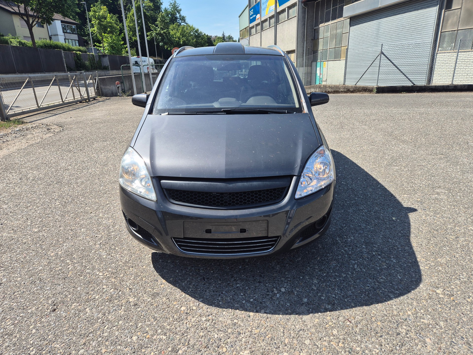 OPEL Zafira 2.2i 16V Enjoy-image-0