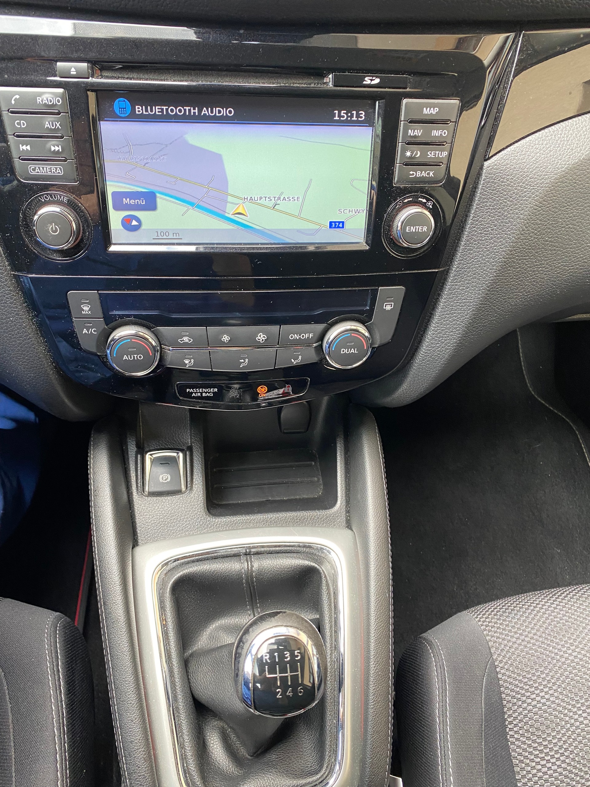 NISSAN Qashqai 1.6 dCi 360° ALL-MODE 4x4-image-4