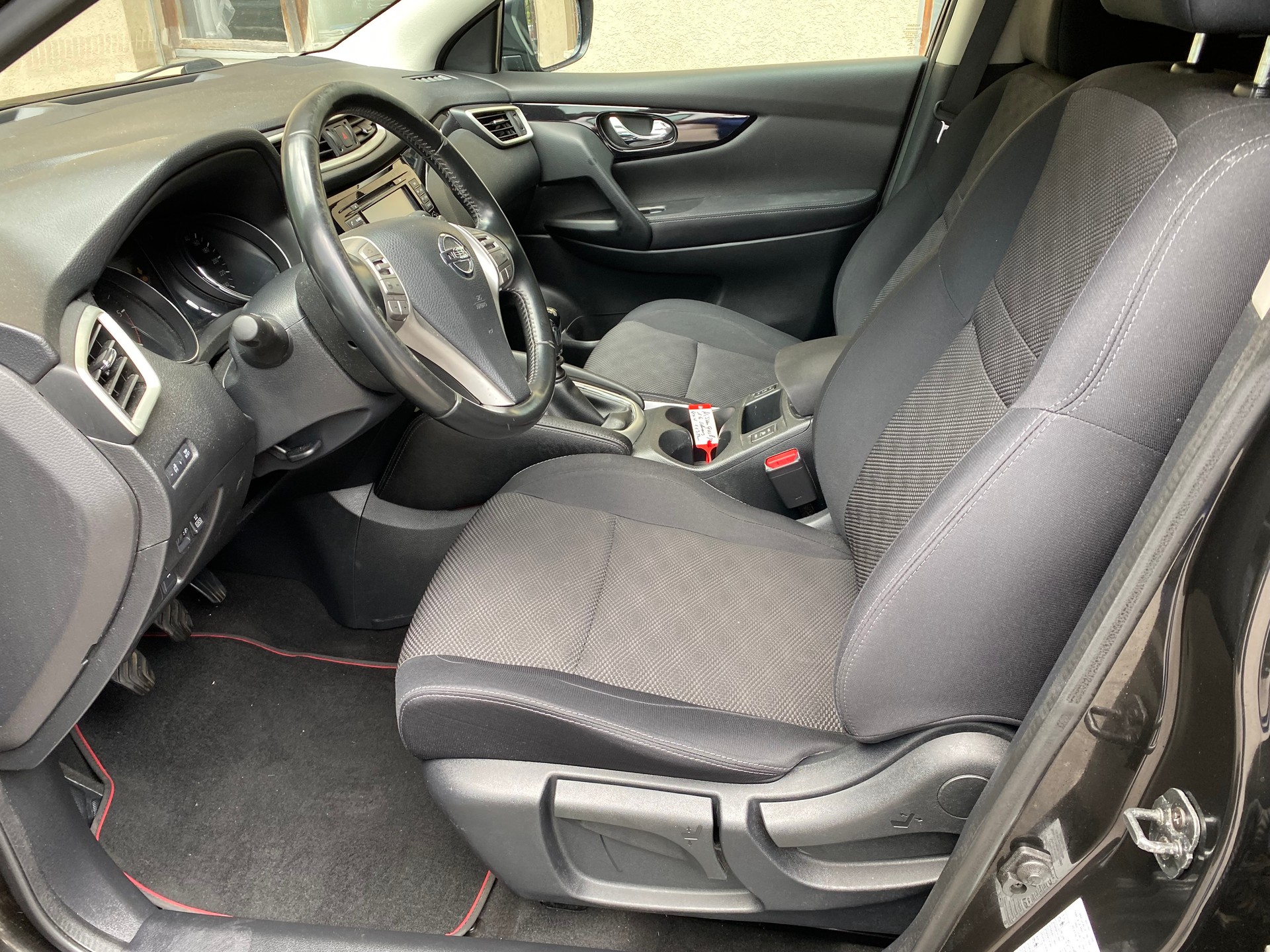 NISSAN Qashqai 1.6 dCi 360° ALL-MODE 4x4-image-2