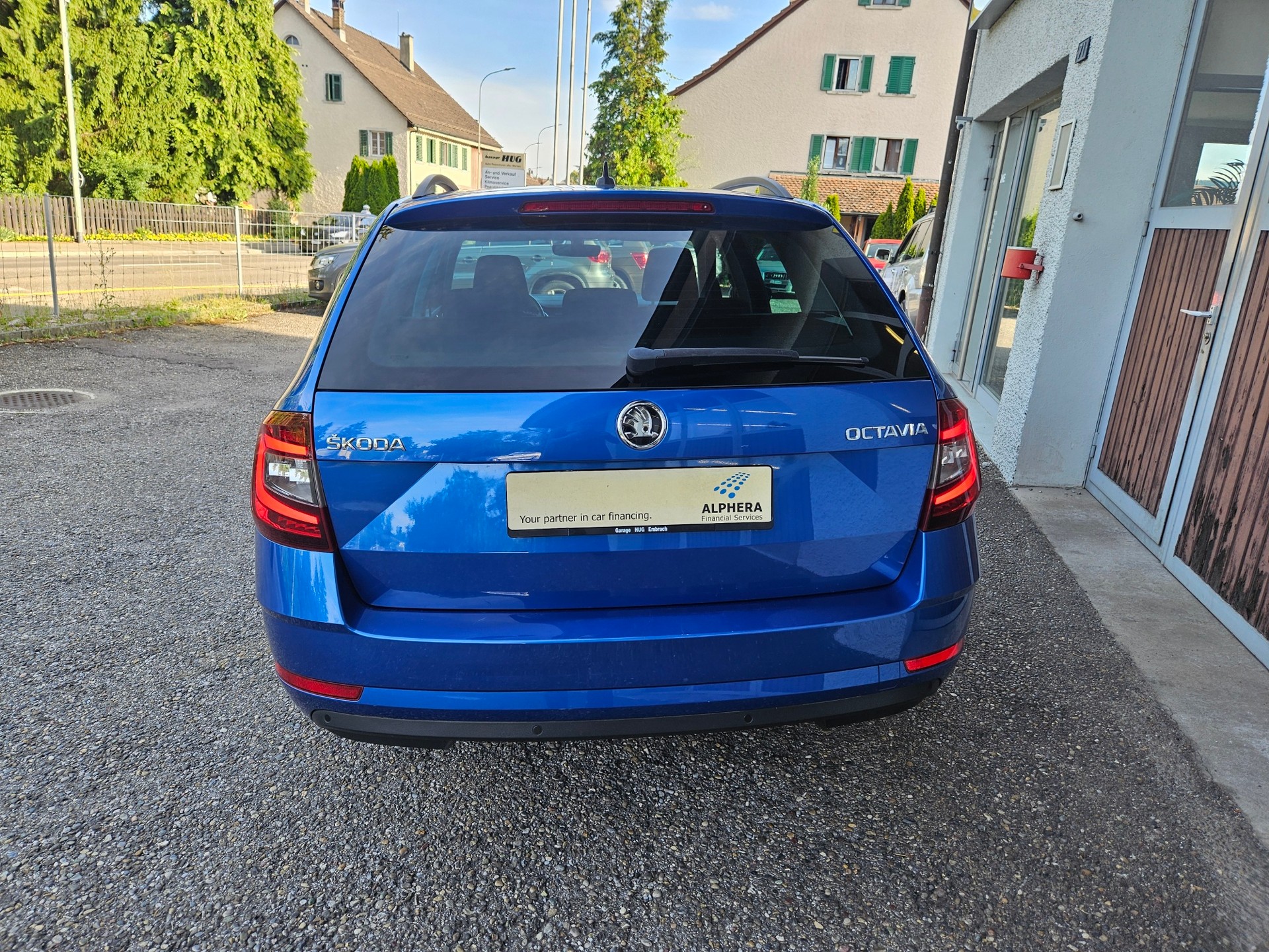 SKODA Octavia Combi 1.0 TSI Clever DSG-image-3