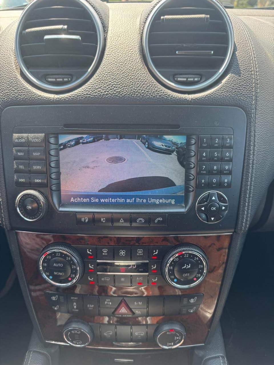 MERCEDES-BENZ GL 320 CDI 4Matic 7G-Tronic-image-12