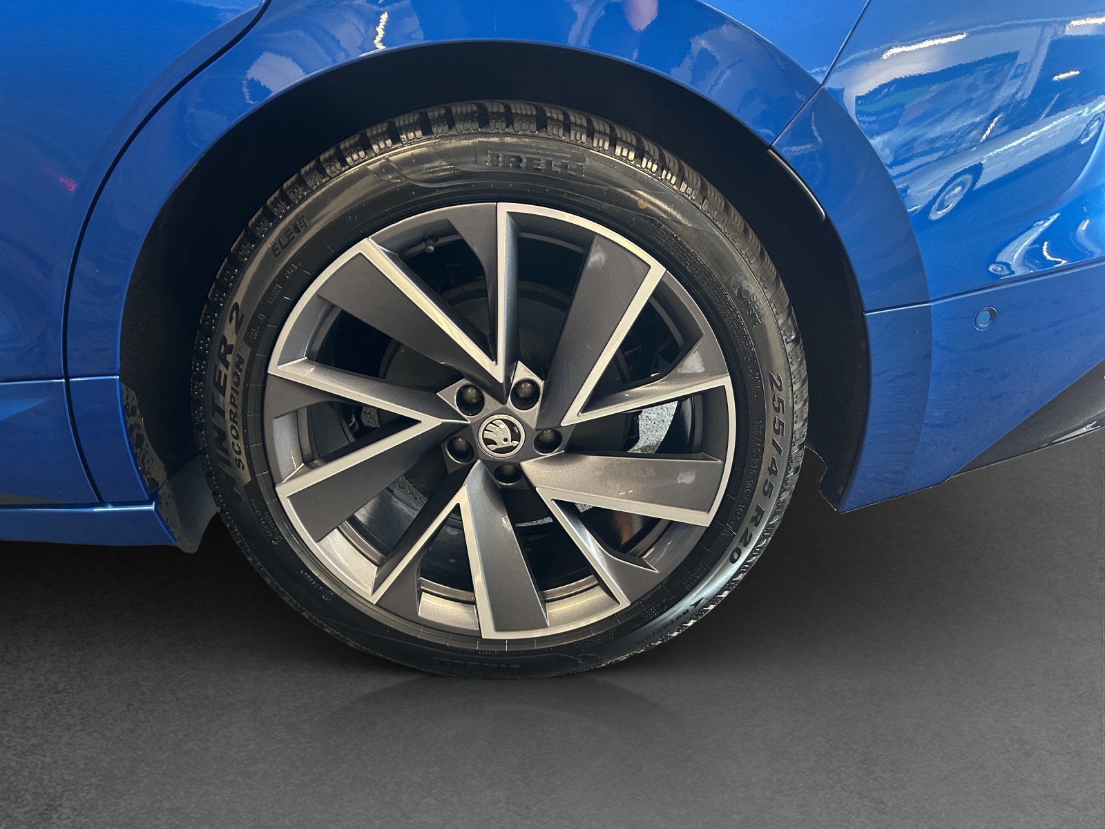 SKODA Enyaq iV 80x SportLine-image-10