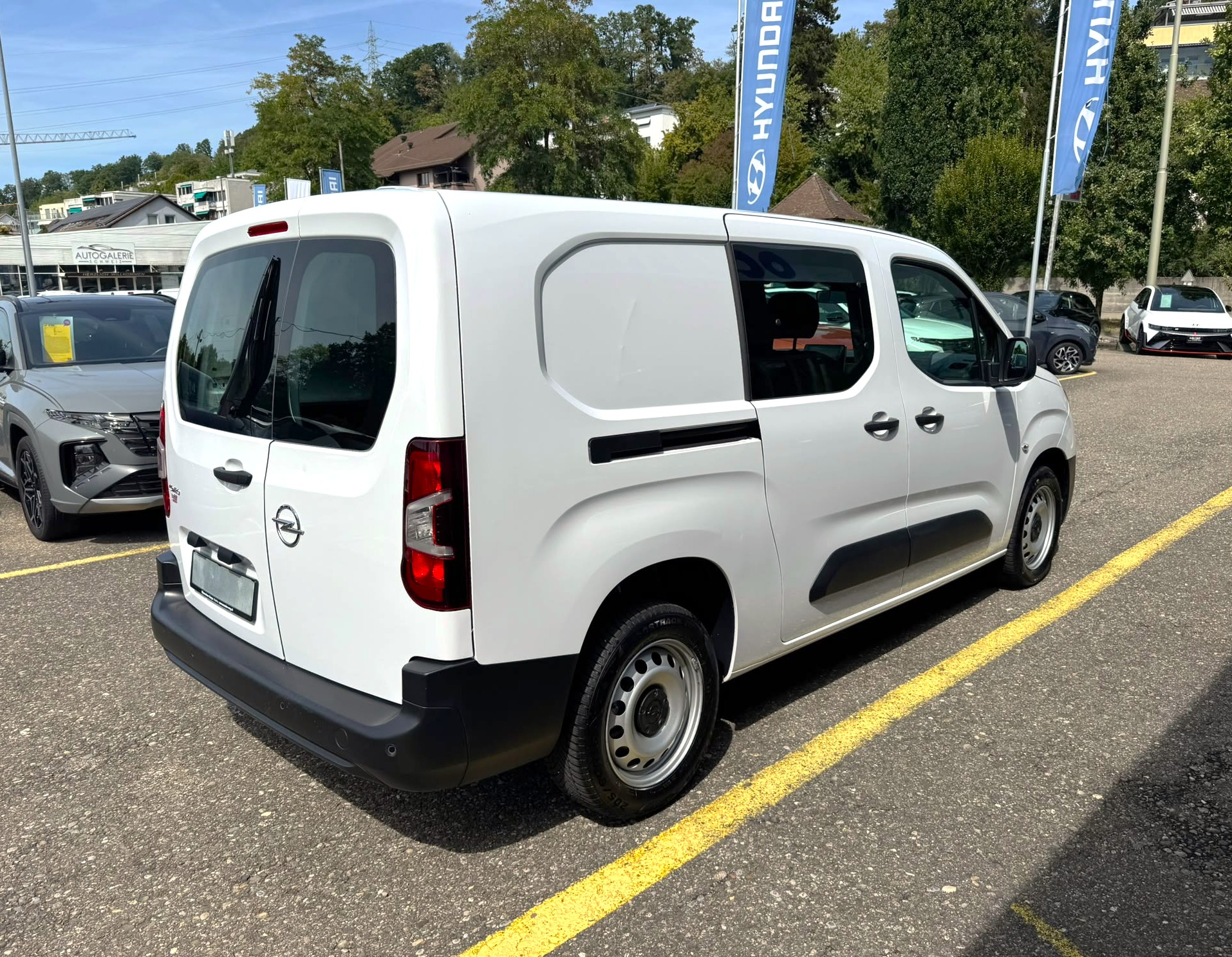OPEL Combo 1.5 Crew XL EN A-image-1