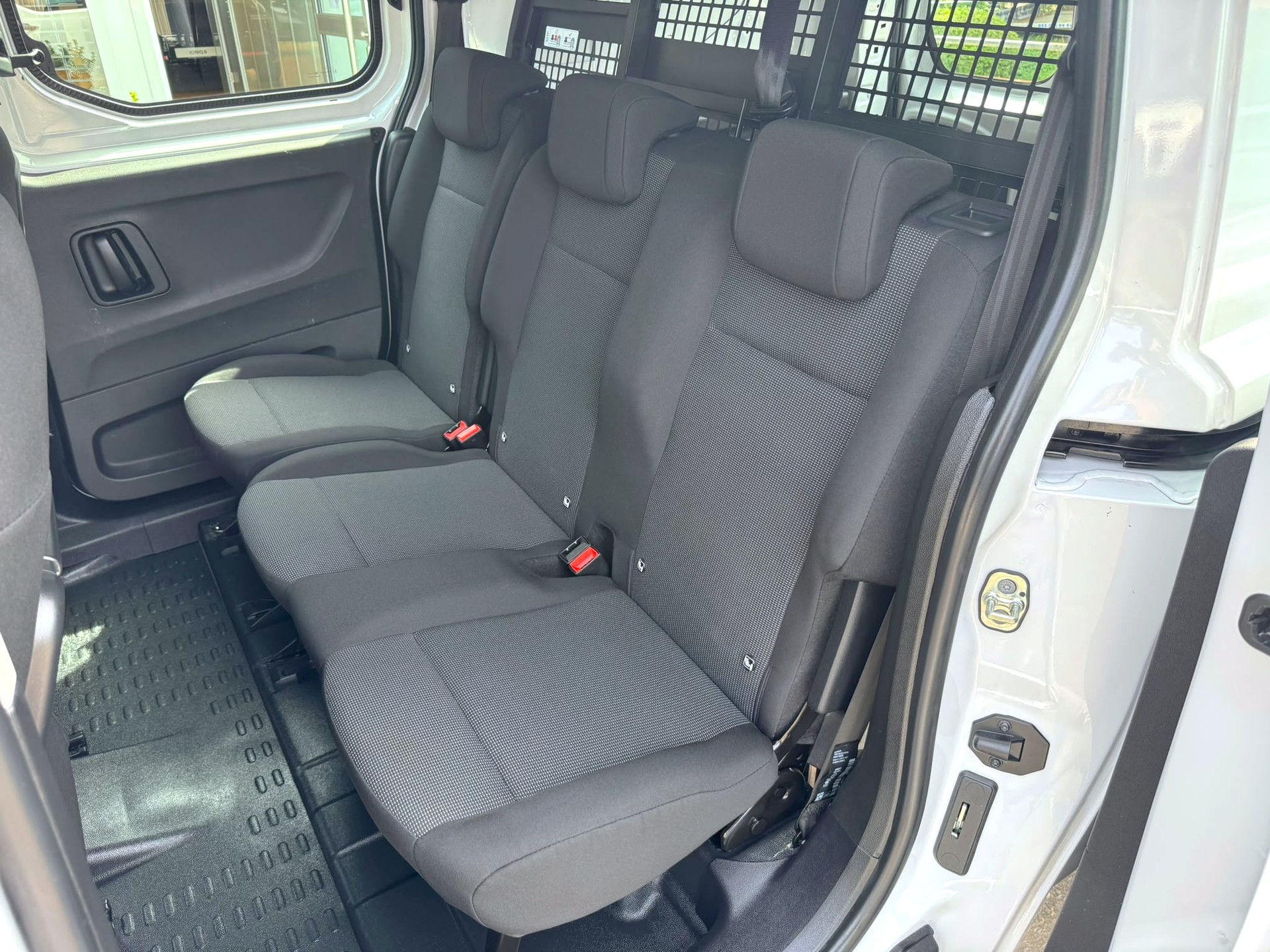OPEL Combo 1.5 Crew XL EN A-image-10