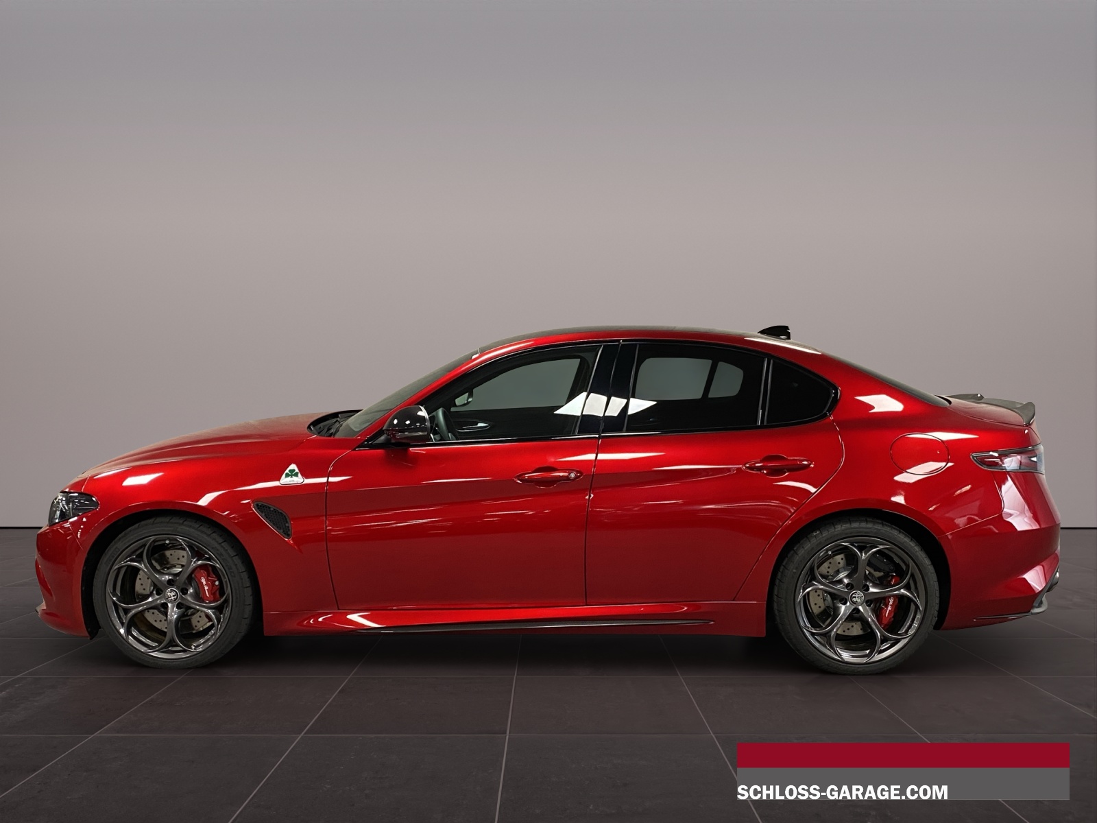 ALFA ROMEO Giulia 2.9 V6 Quadrifoglio-image-2