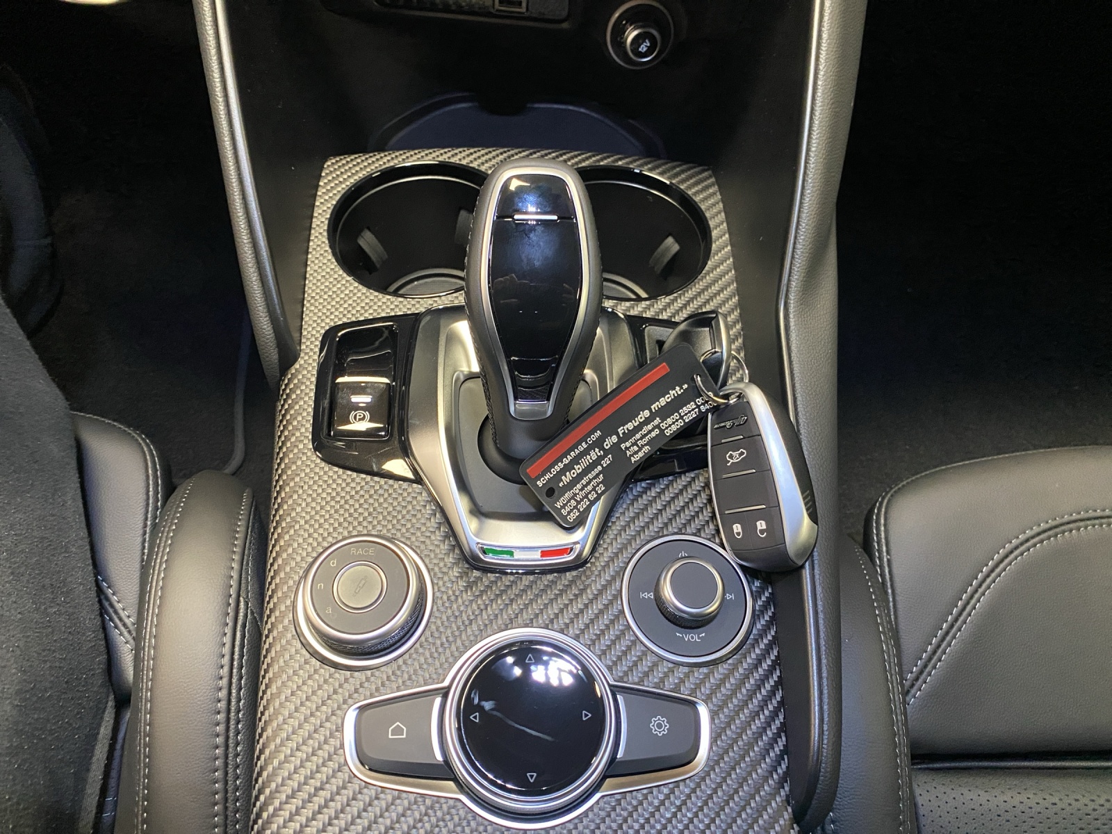 ALFA ROMEO Giulia 2.9 V6 Quadrifoglio-image-15