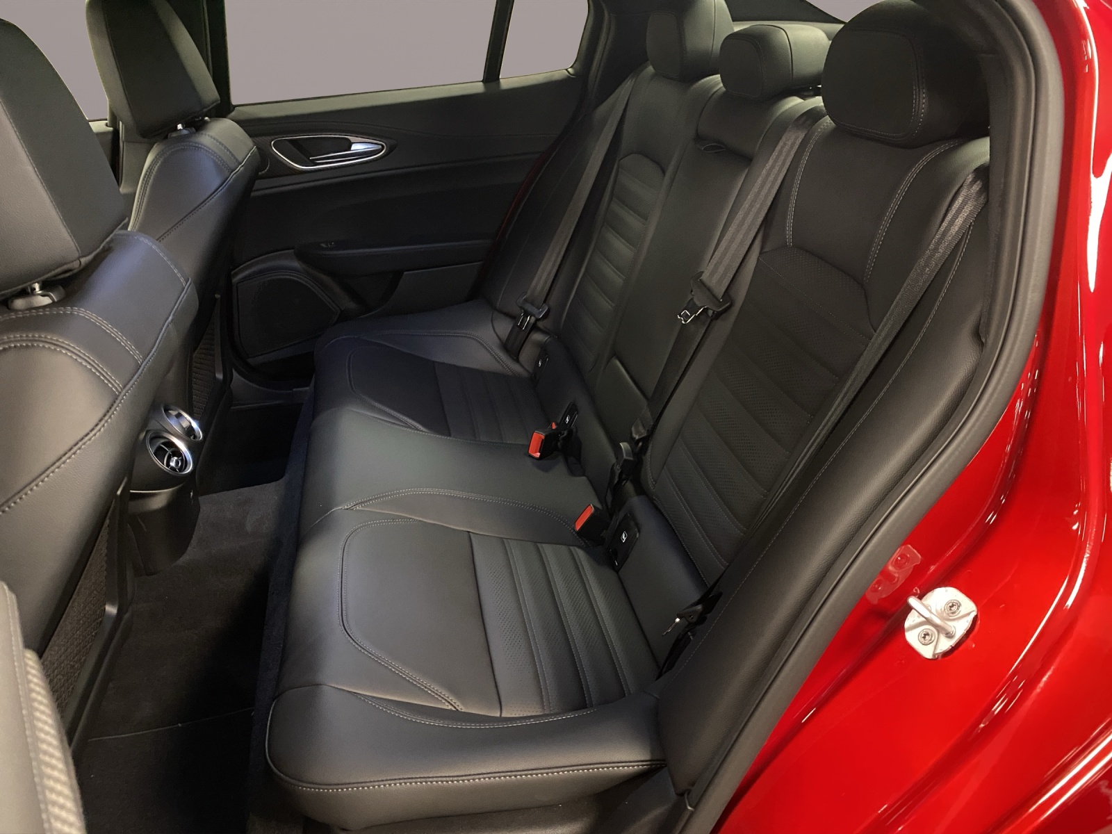 ALFA ROMEO Giulia 2.9 V6 Quadrifoglio-image-13