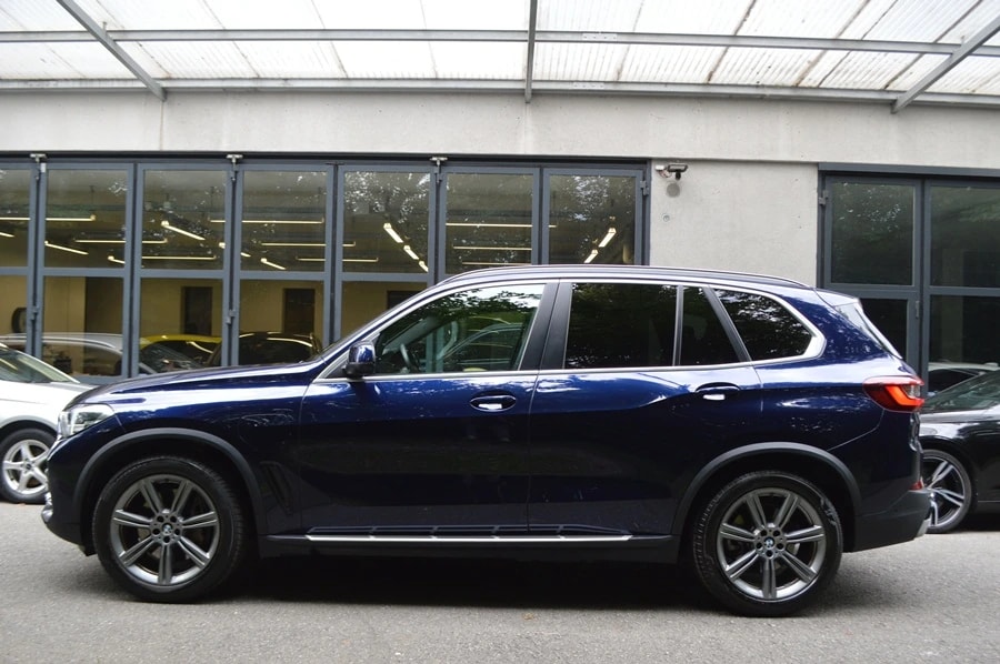 BMW X5 xDrive45e Steptronic I Individual-image-12