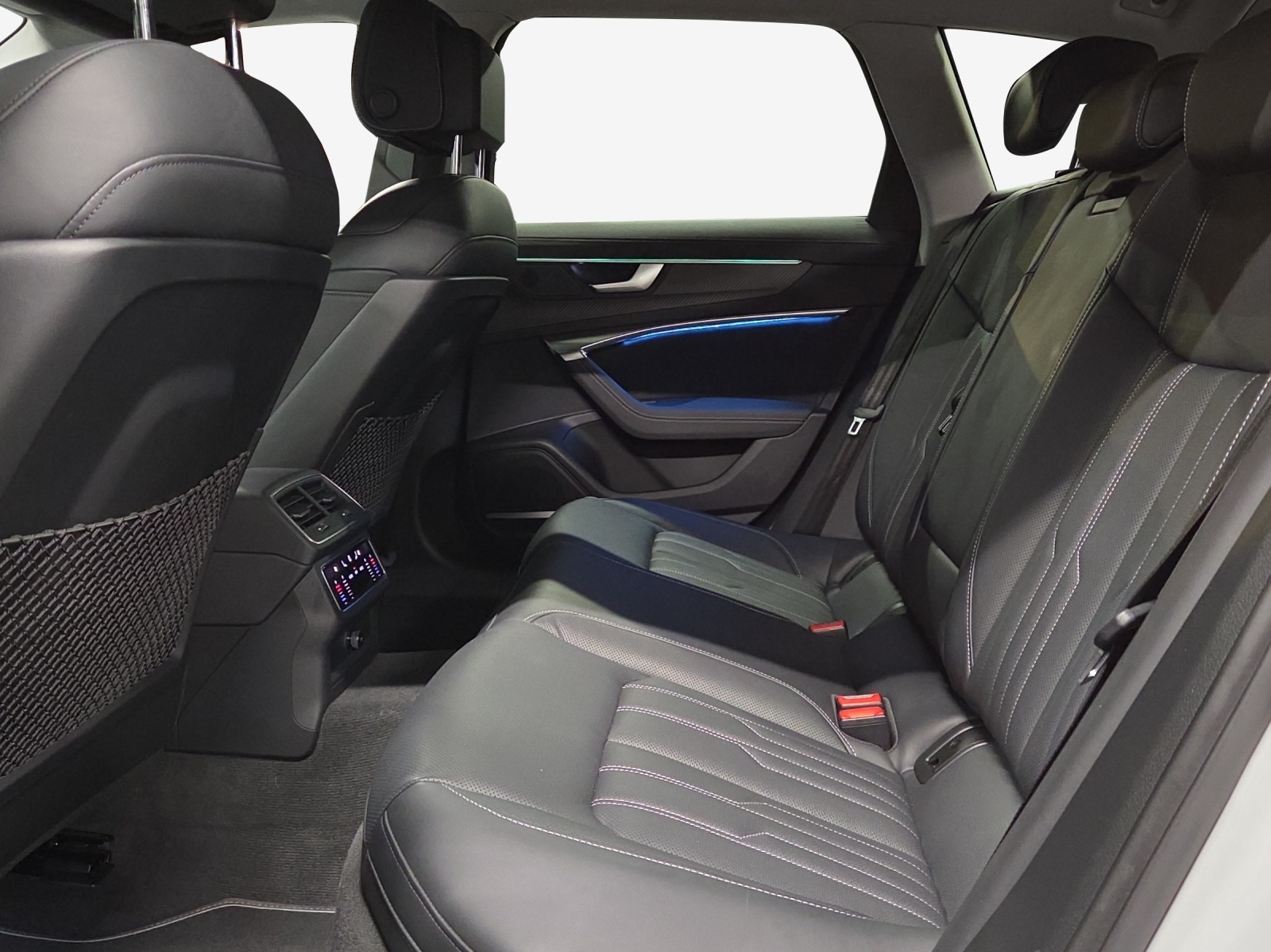 AUDI S6 Avant 3.0 TDI quattro tiptronic-image-11