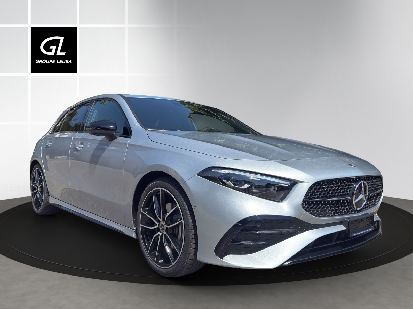 MERCEDES-BENZ A 200 Night Star 7G-DCT-image-0