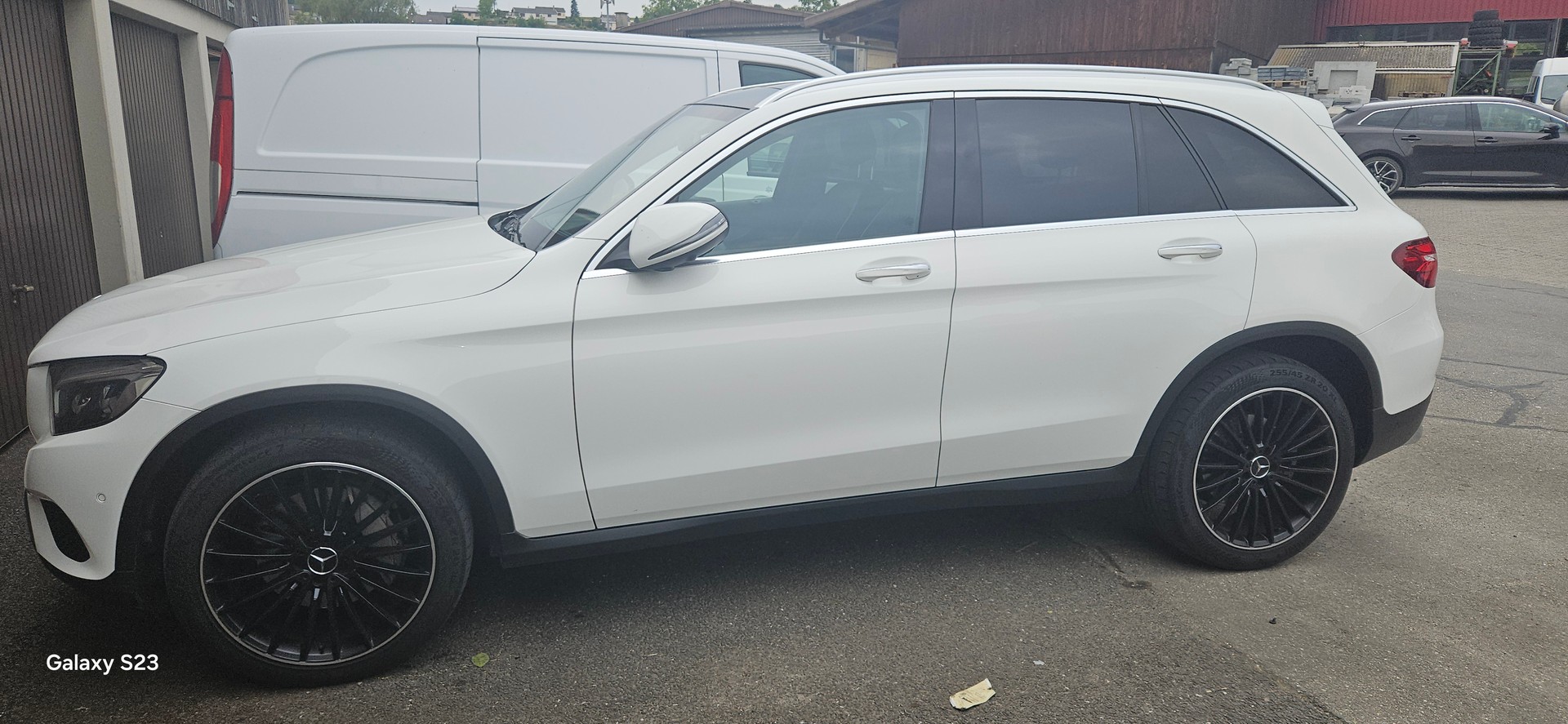 MERCEDES-BENZ GLC 220 d Exclusive 4m-image-5