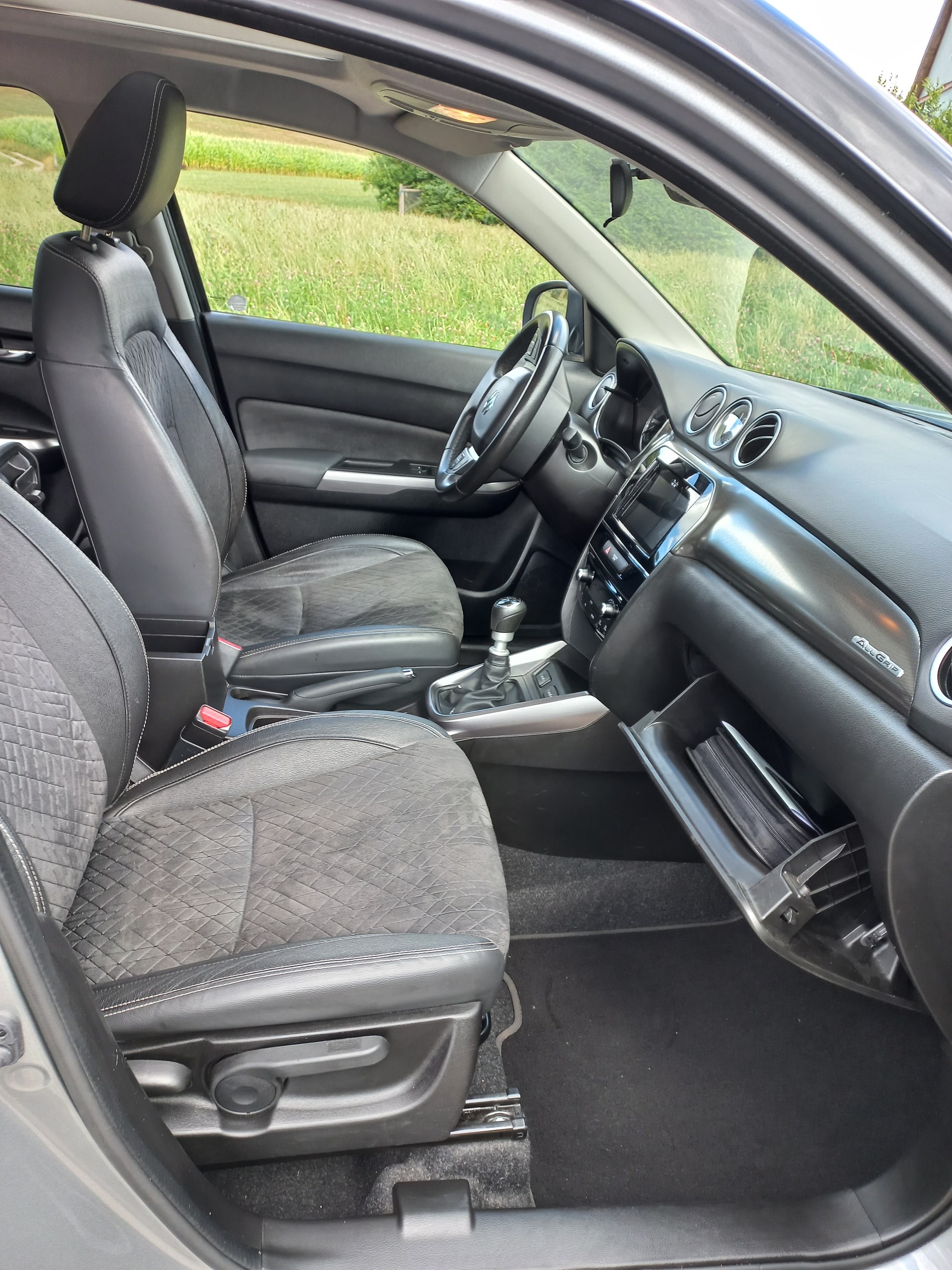 SUZUKI 1.4 T Compact Top 4x4-image-4