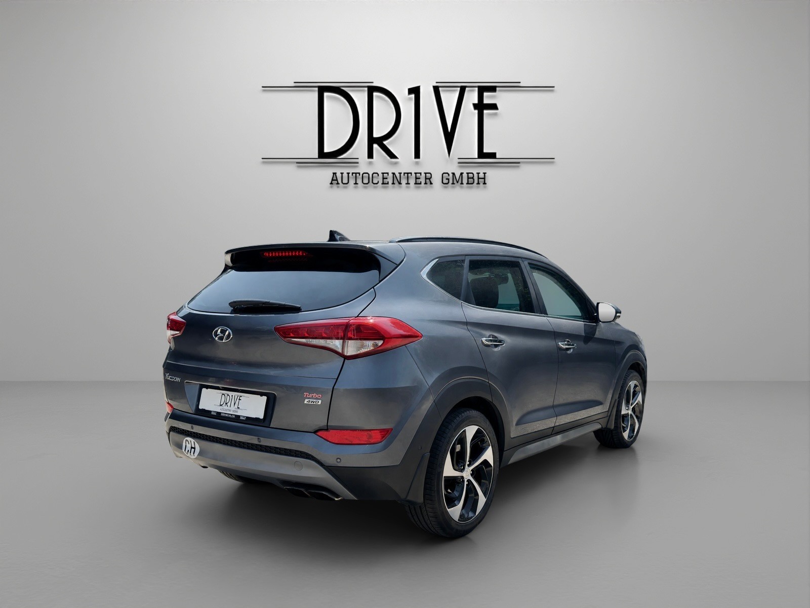 HYUNDAI Tucson 1.6 TGDI Plena 4WD Automatic-image-4