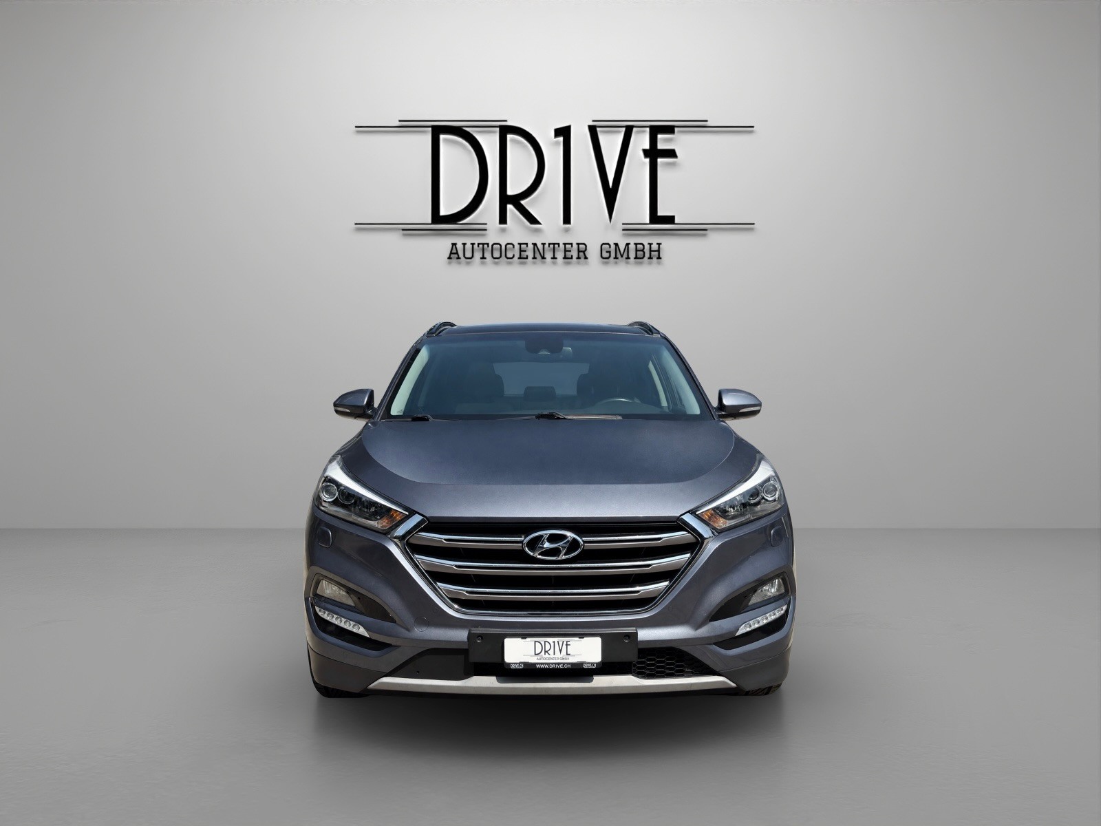 HYUNDAI Tucson 1.6 TGDI Plena 4WD Automatic-image-1