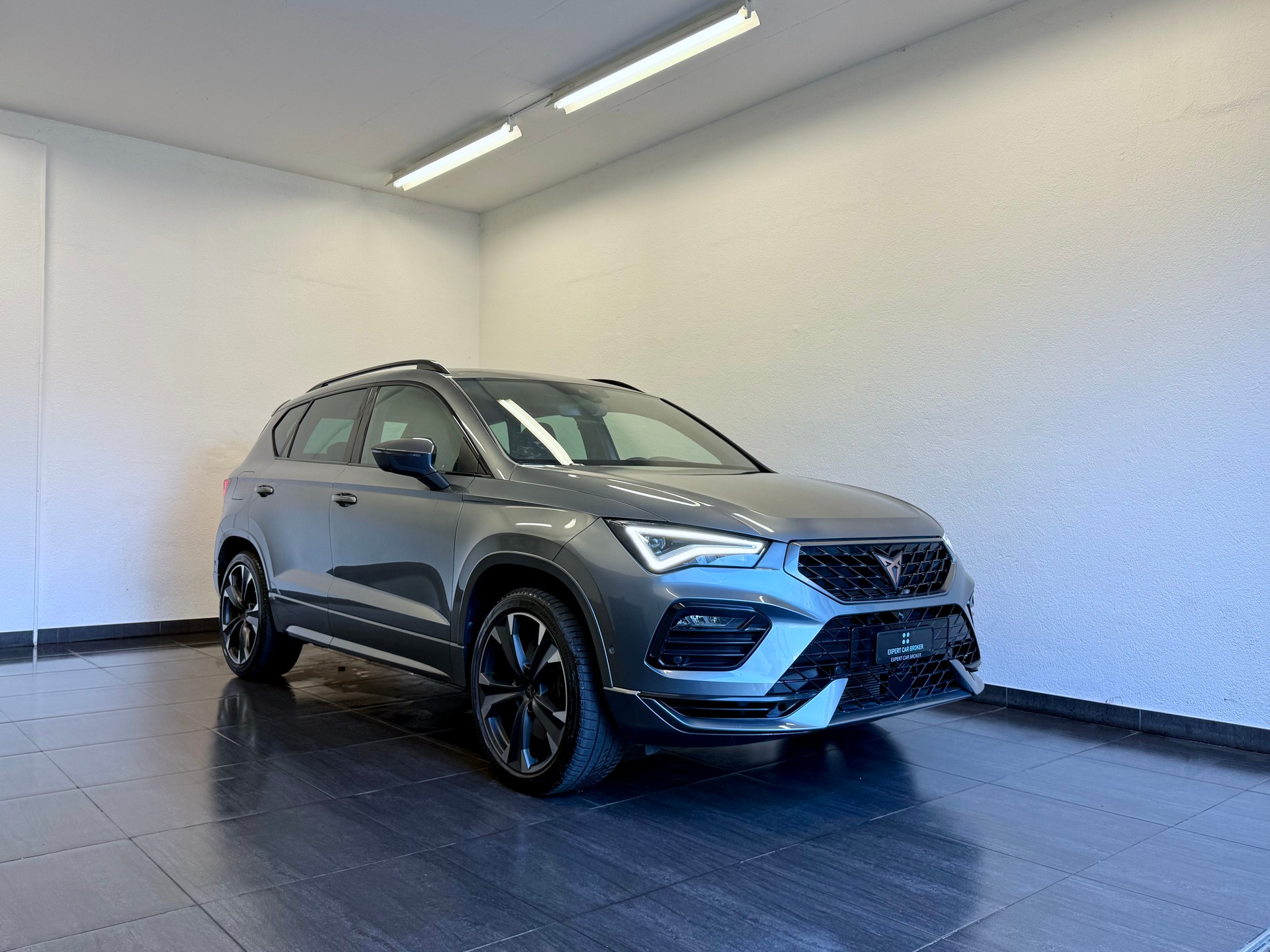 CUPRA Ateca 2.0TSI VZ 4Drive DSG "300 PS"-image-1