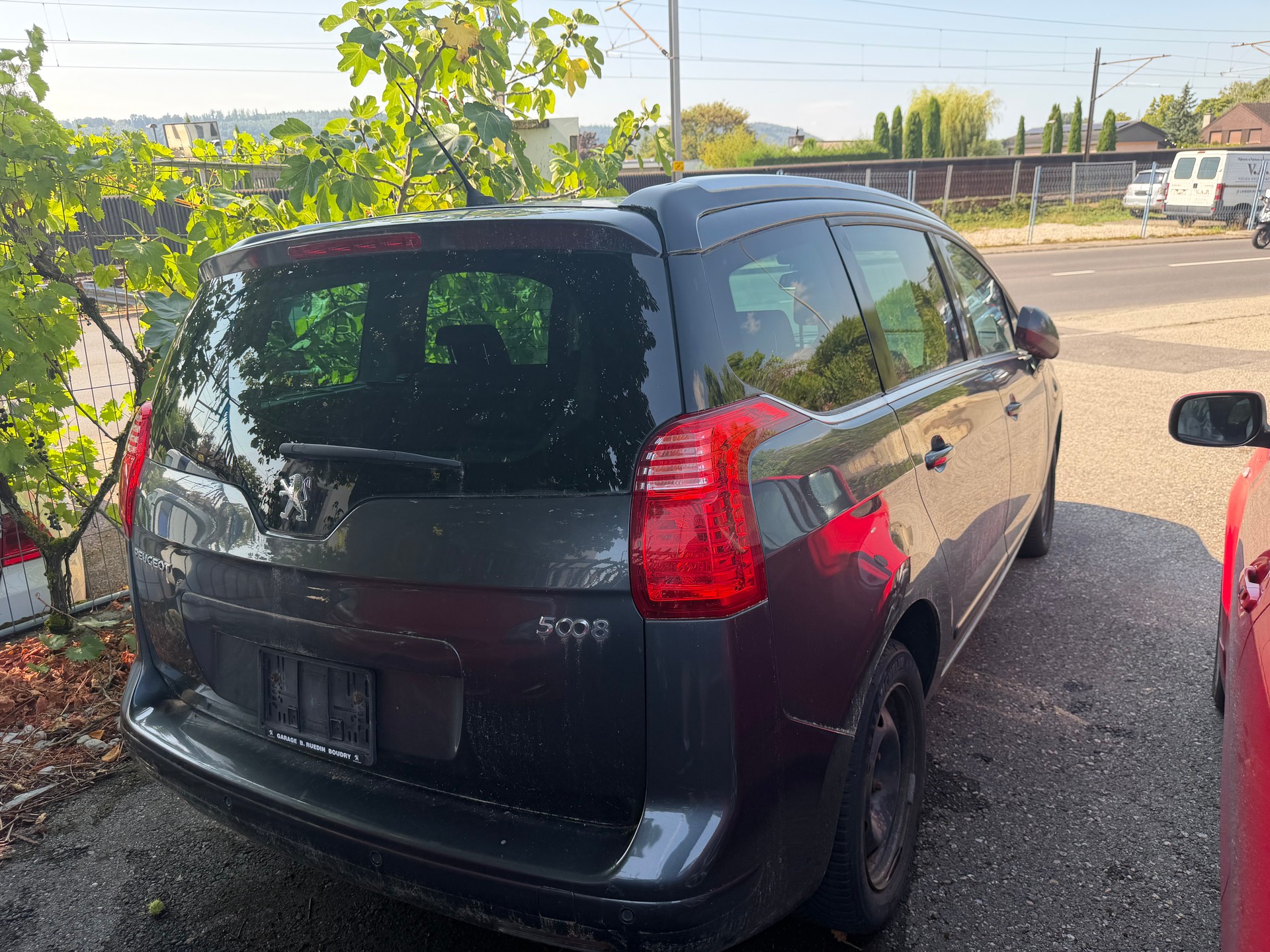 PEUGEOT 5008 2.0 HDI Sport Pack Automatic-image-1
