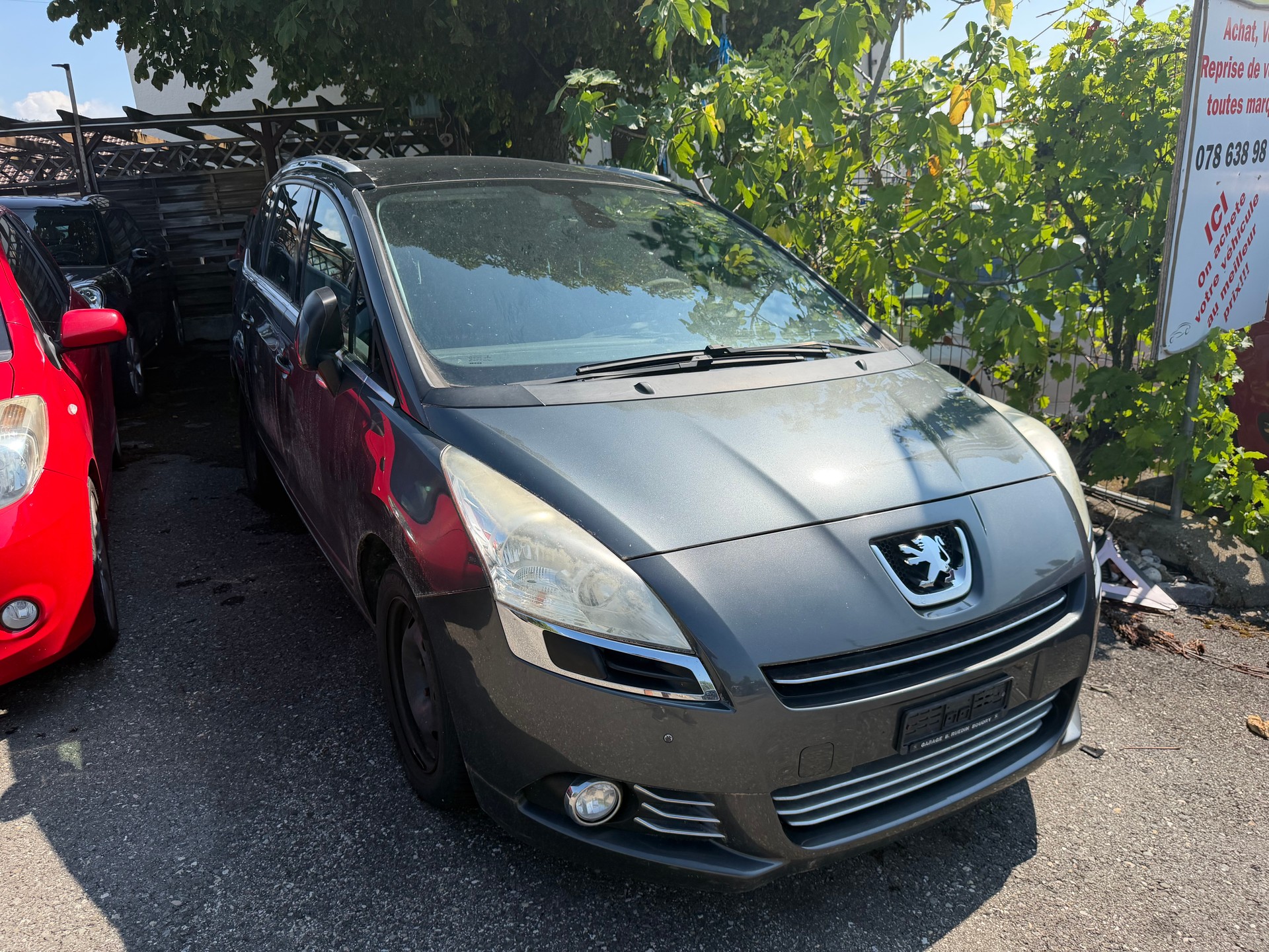 PEUGEOT 5008 2.0 HDI Sport Pack Automatic-image-0