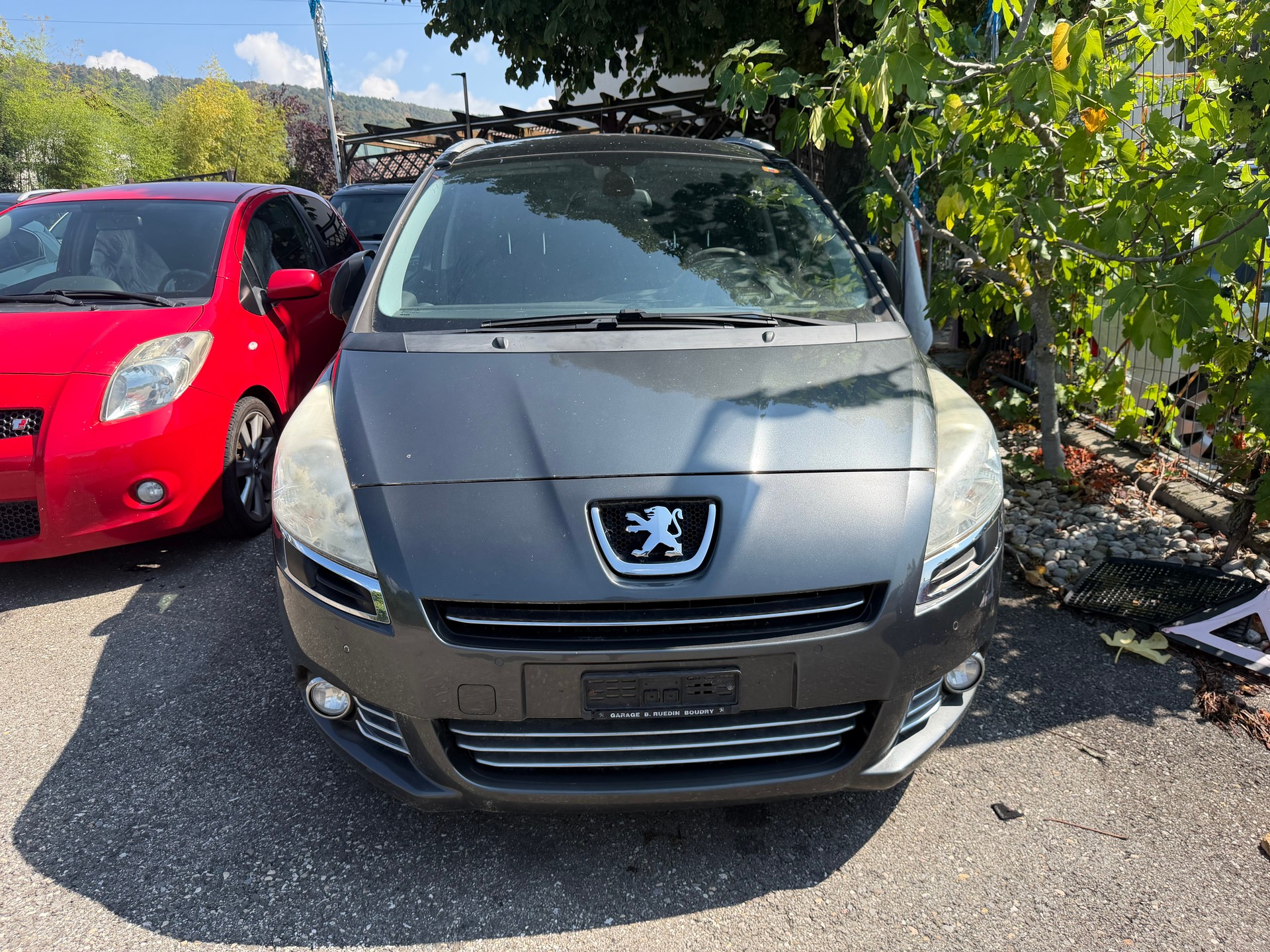 PEUGEOT 5008 2.0 HDI Sport Pack Automatic-image-3