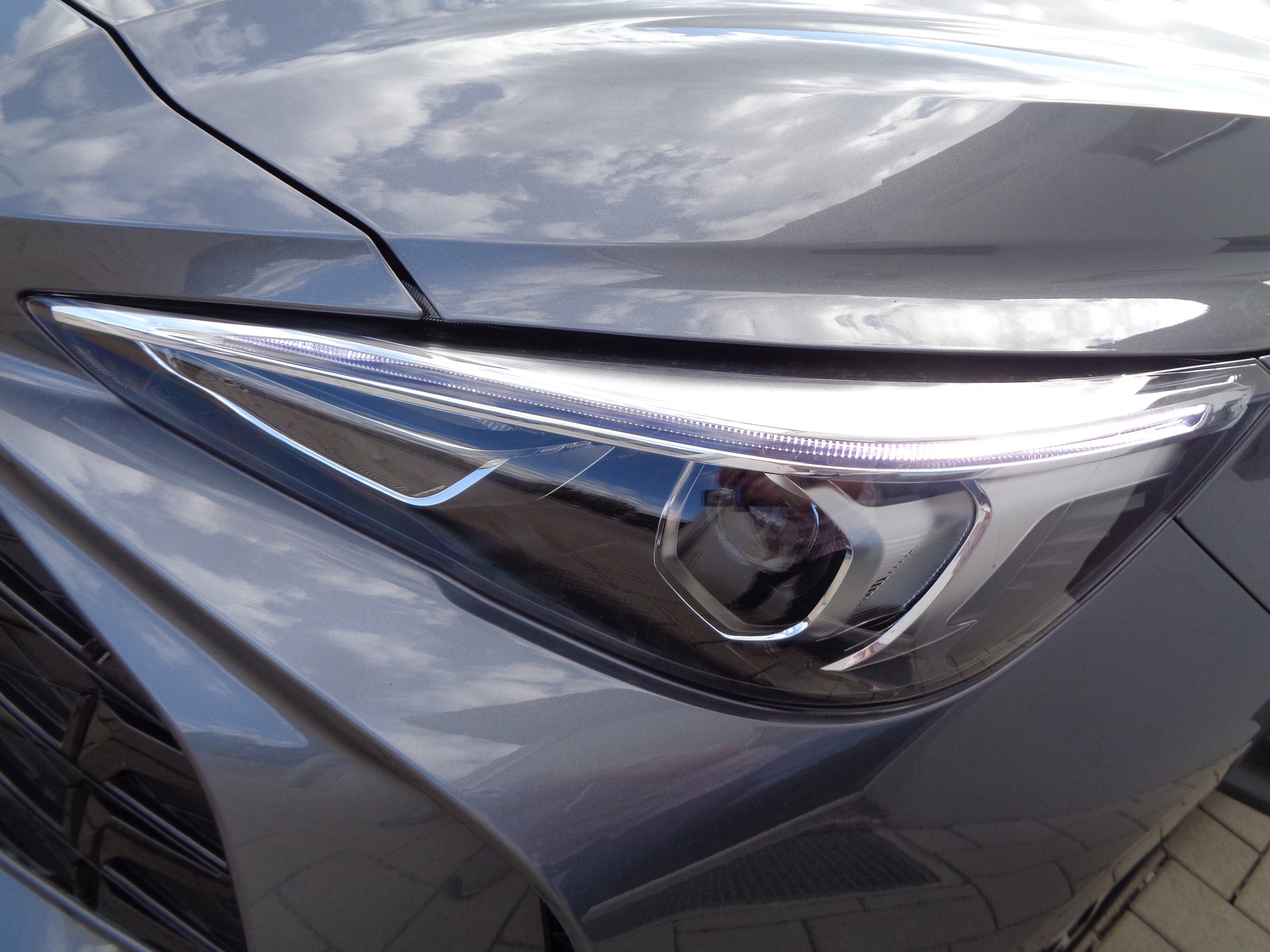 MG 3 1.5 Hybrid Luxury Aut.-image-21
