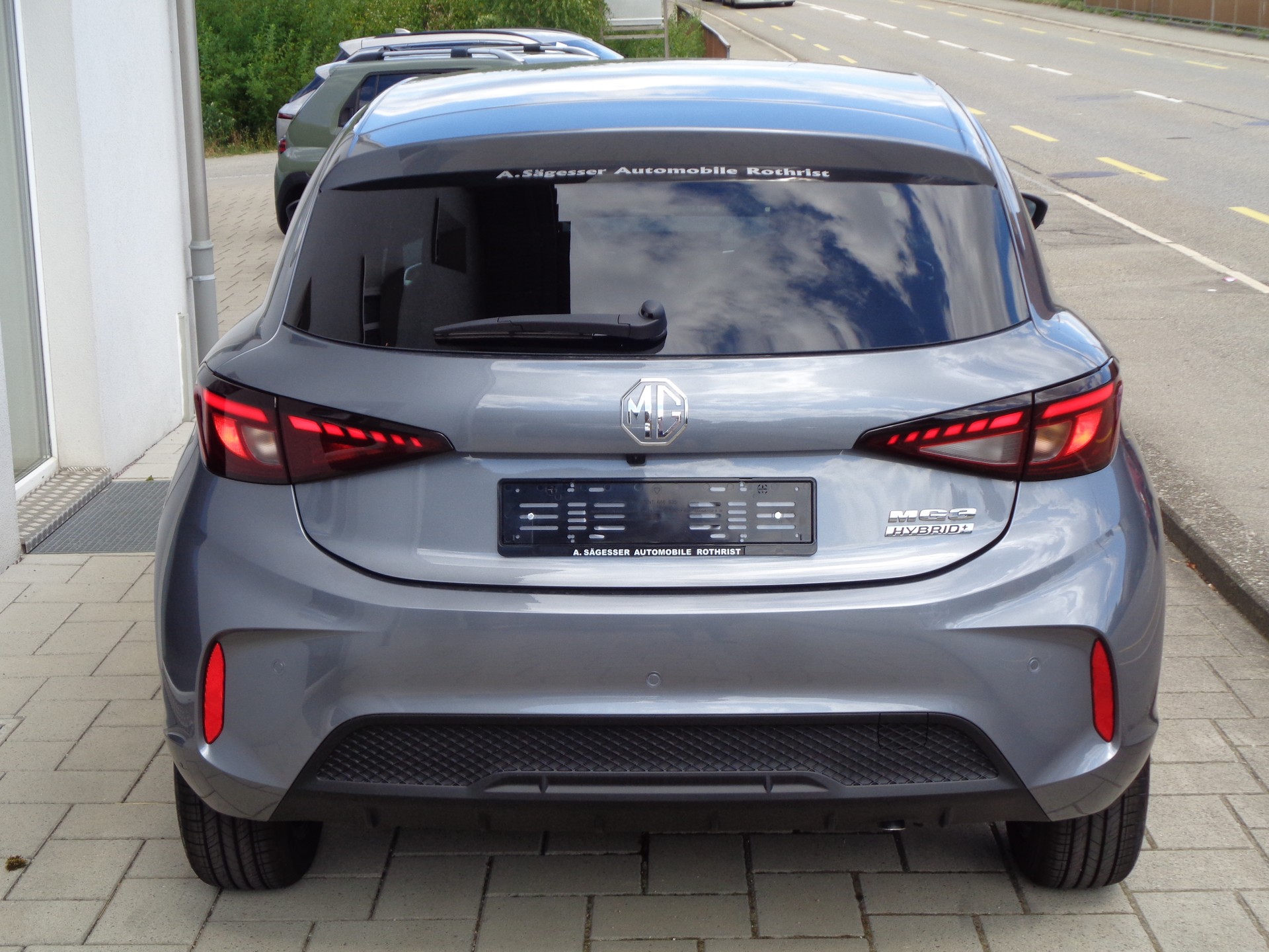 MG 3 1.5 Hybrid Luxury Aut.-image-5