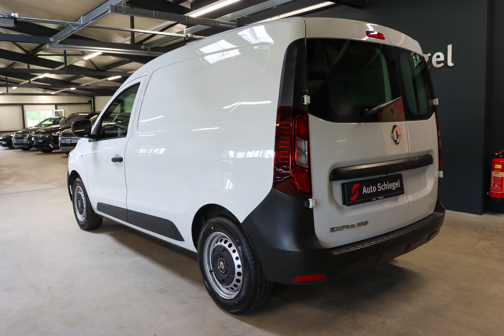 RENAULT Express 1.5 Blue dCi 95 Advance-image-3