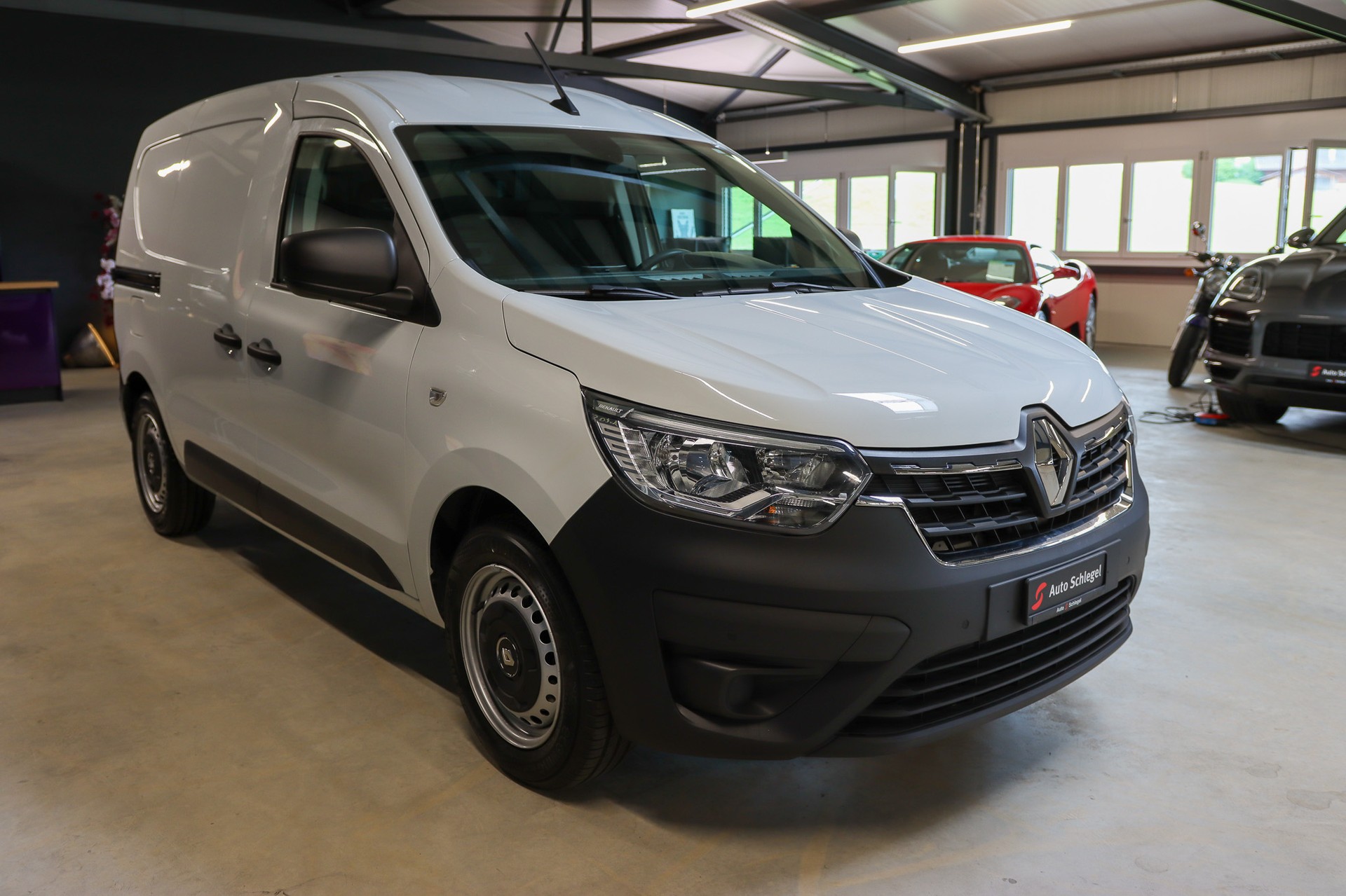 RENAULT Express 1.5 Blue dCi 95 Advance-image-6