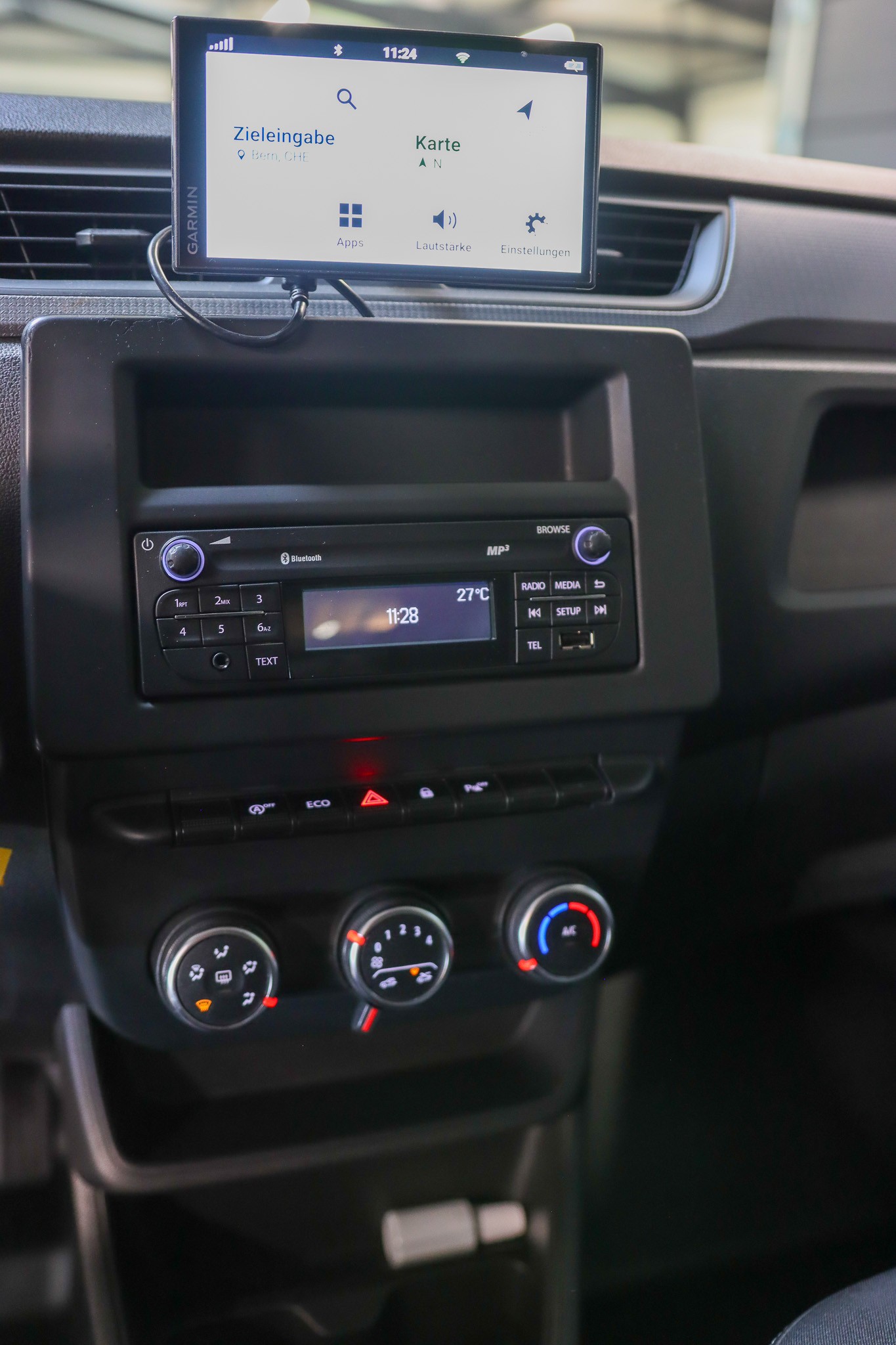RENAULT Express 1.5 Blue dCi 95 Advance-image-9