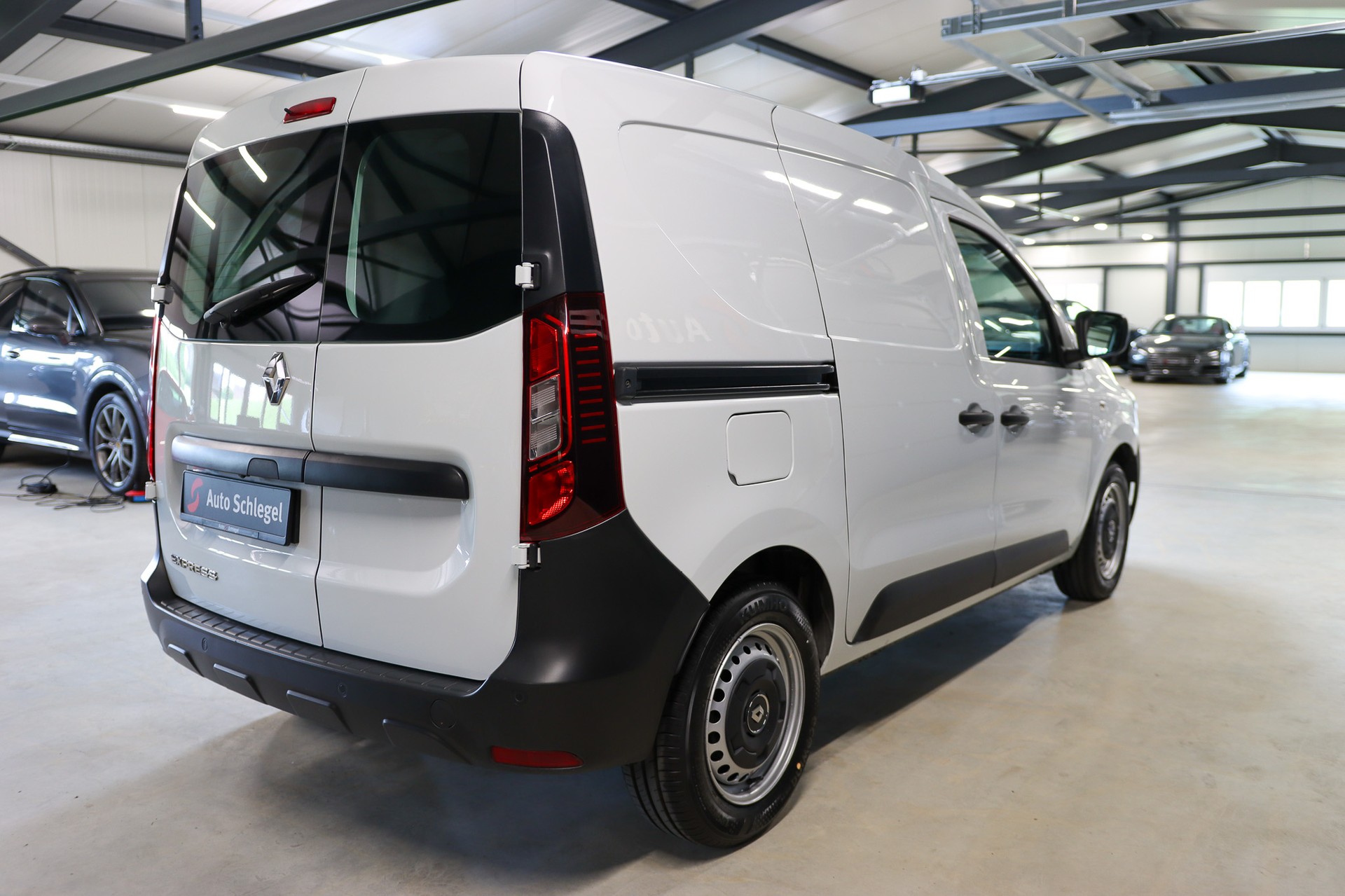 RENAULT Express 1.5 Blue dCi 95 Advance-image-5