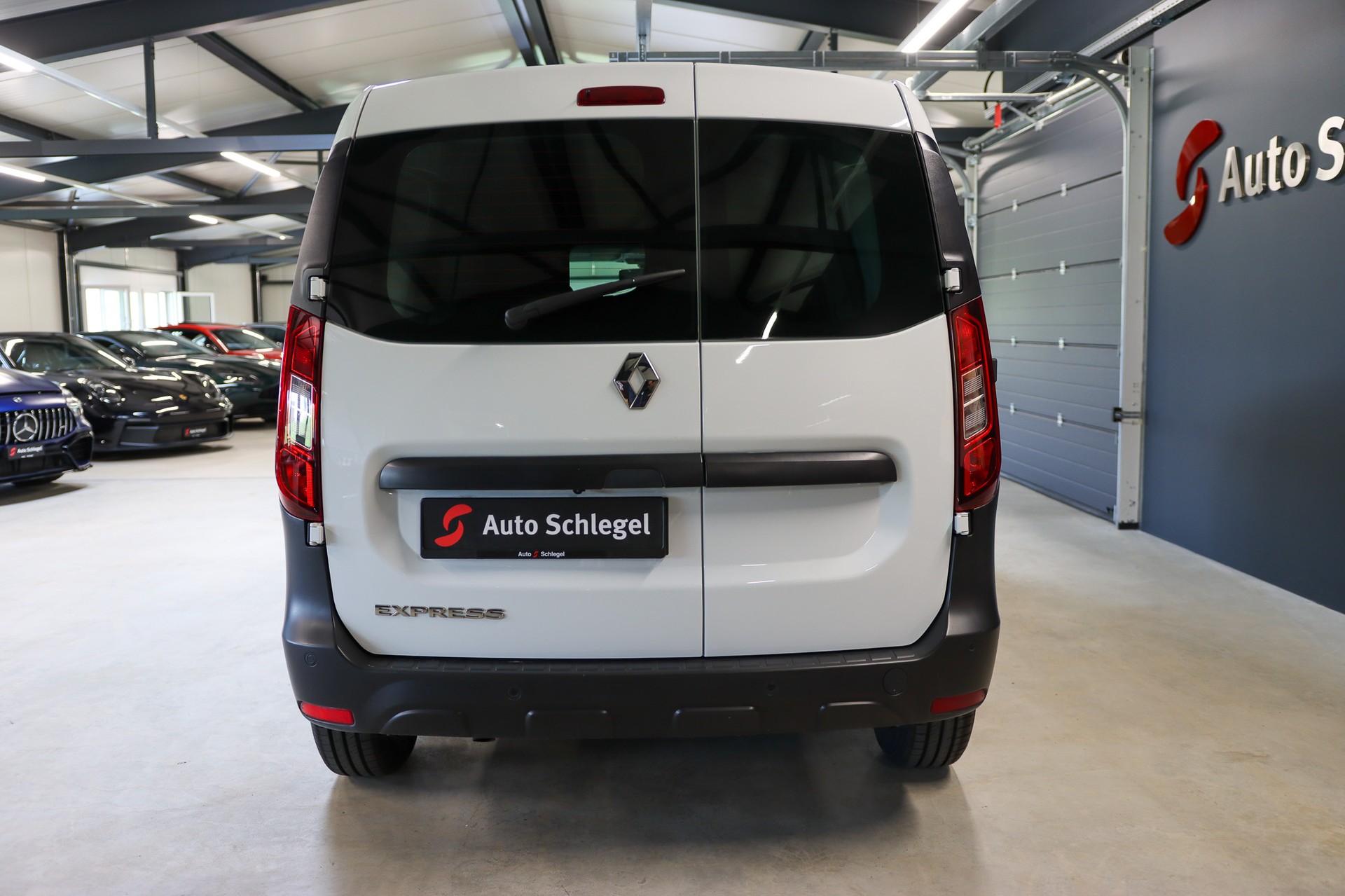 RENAULT Express 1.5 Blue dCi 95 Advance-image-4